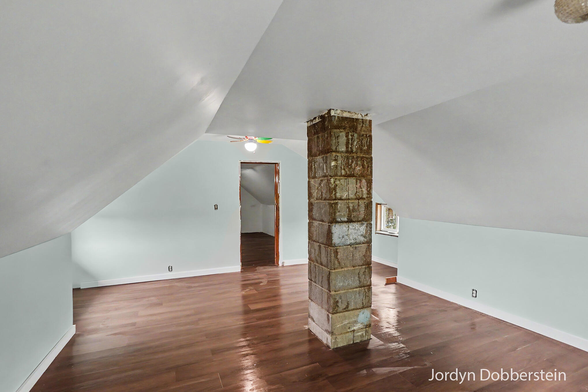 4748 Grove Street Property Photo 17