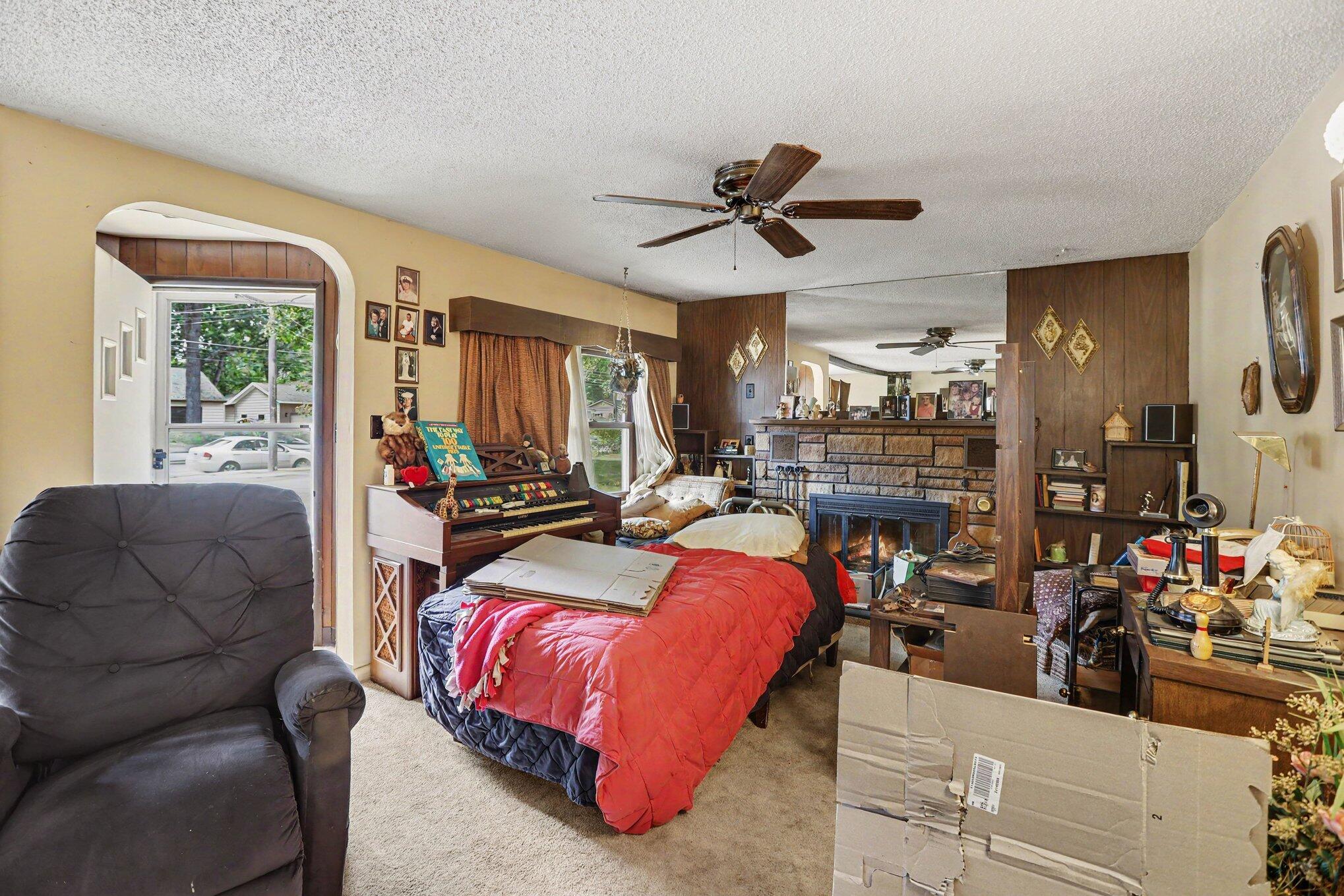931 Baldwin Street Property Photo 4