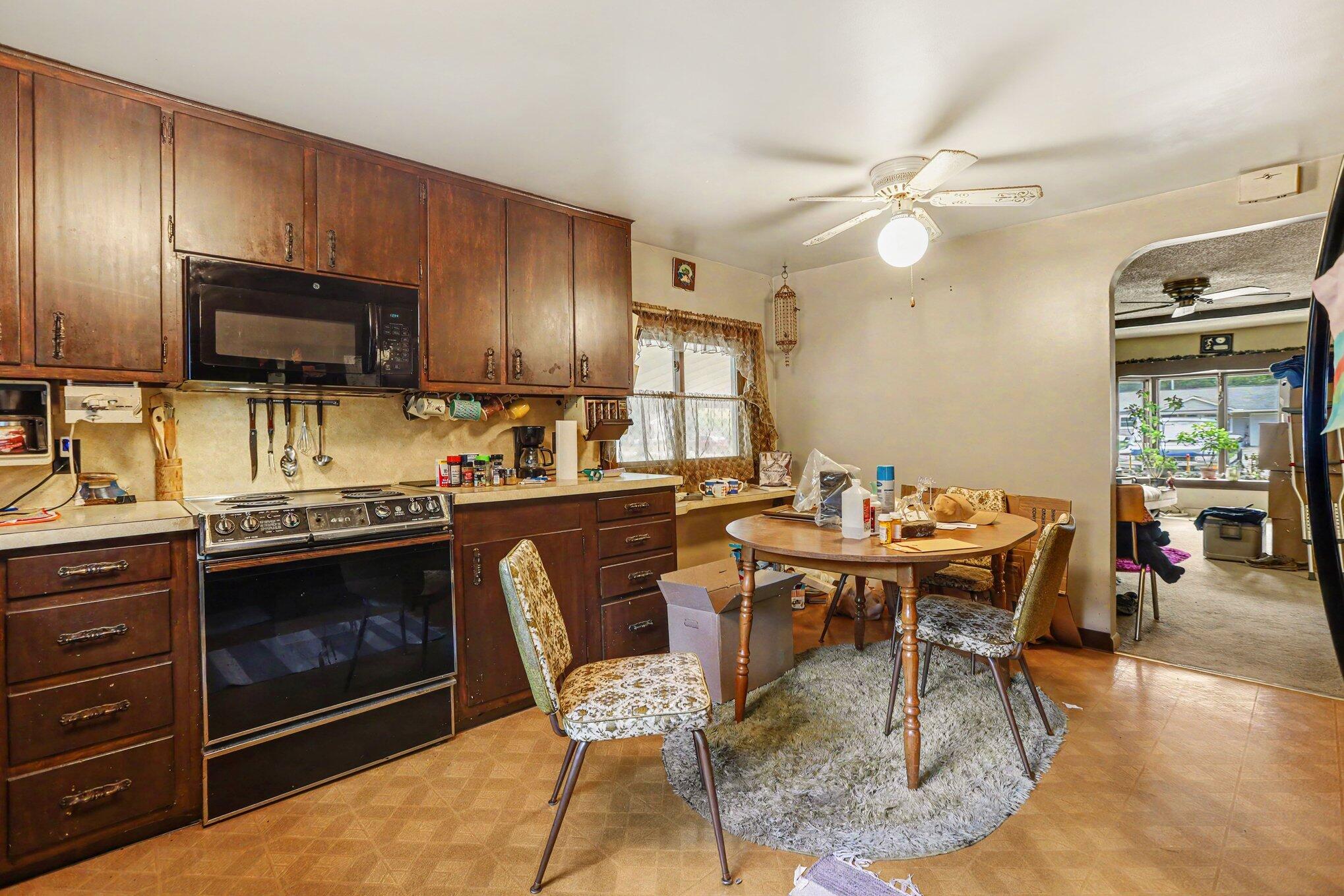 931 Baldwin Street Property Photo 8