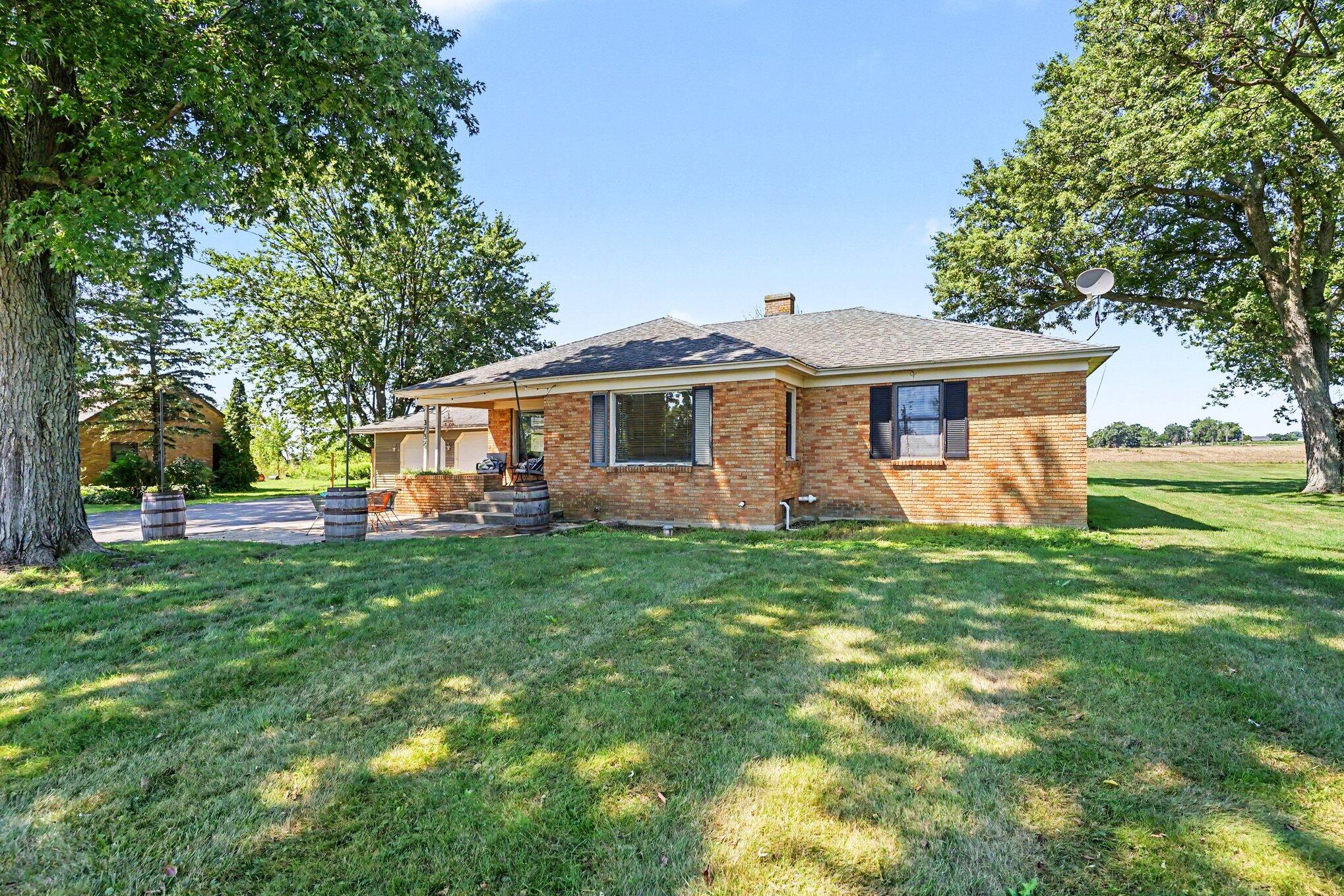 3782 56th Street Property Photo 3
