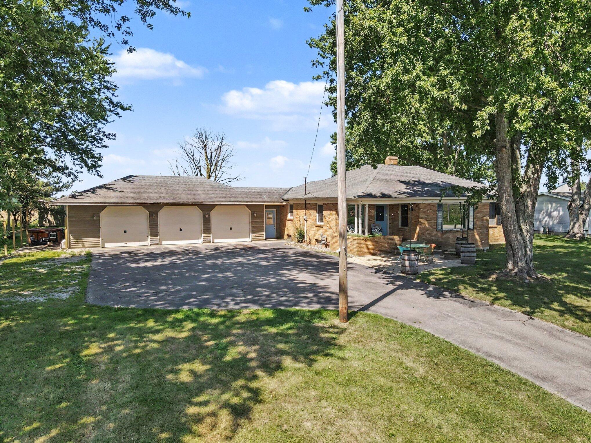3782 56th Street Property Photo 4