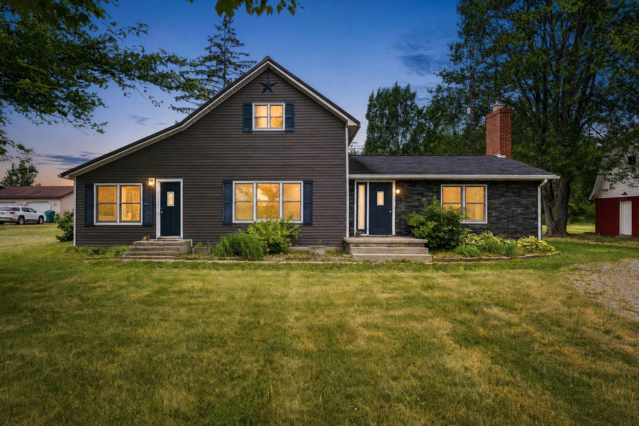 3951 N Van Dyke Road Property Photo 6