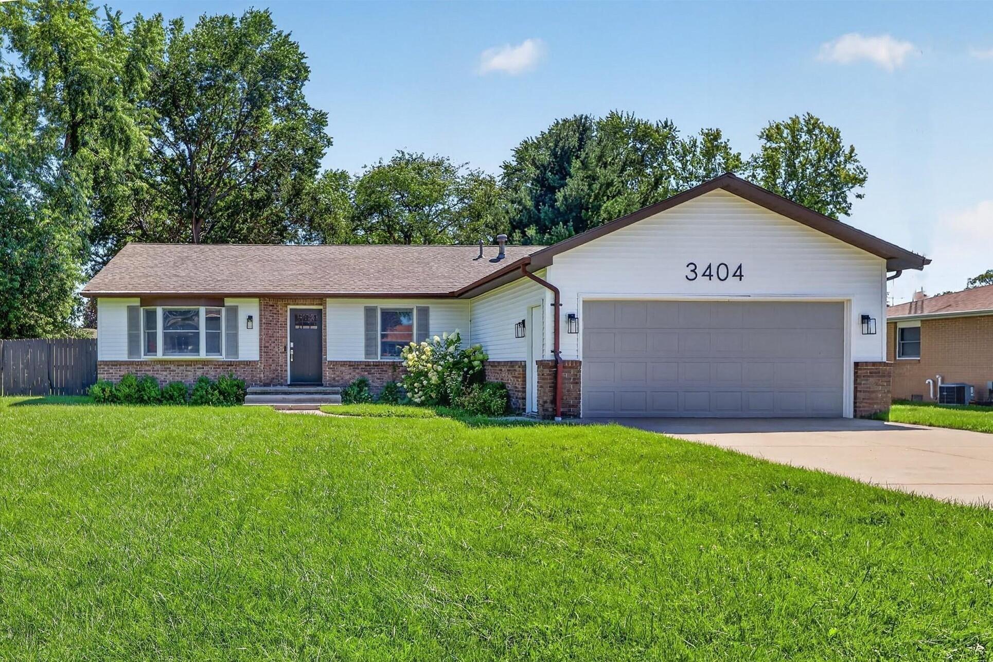 3404 Cedar Lane Property Photo 1