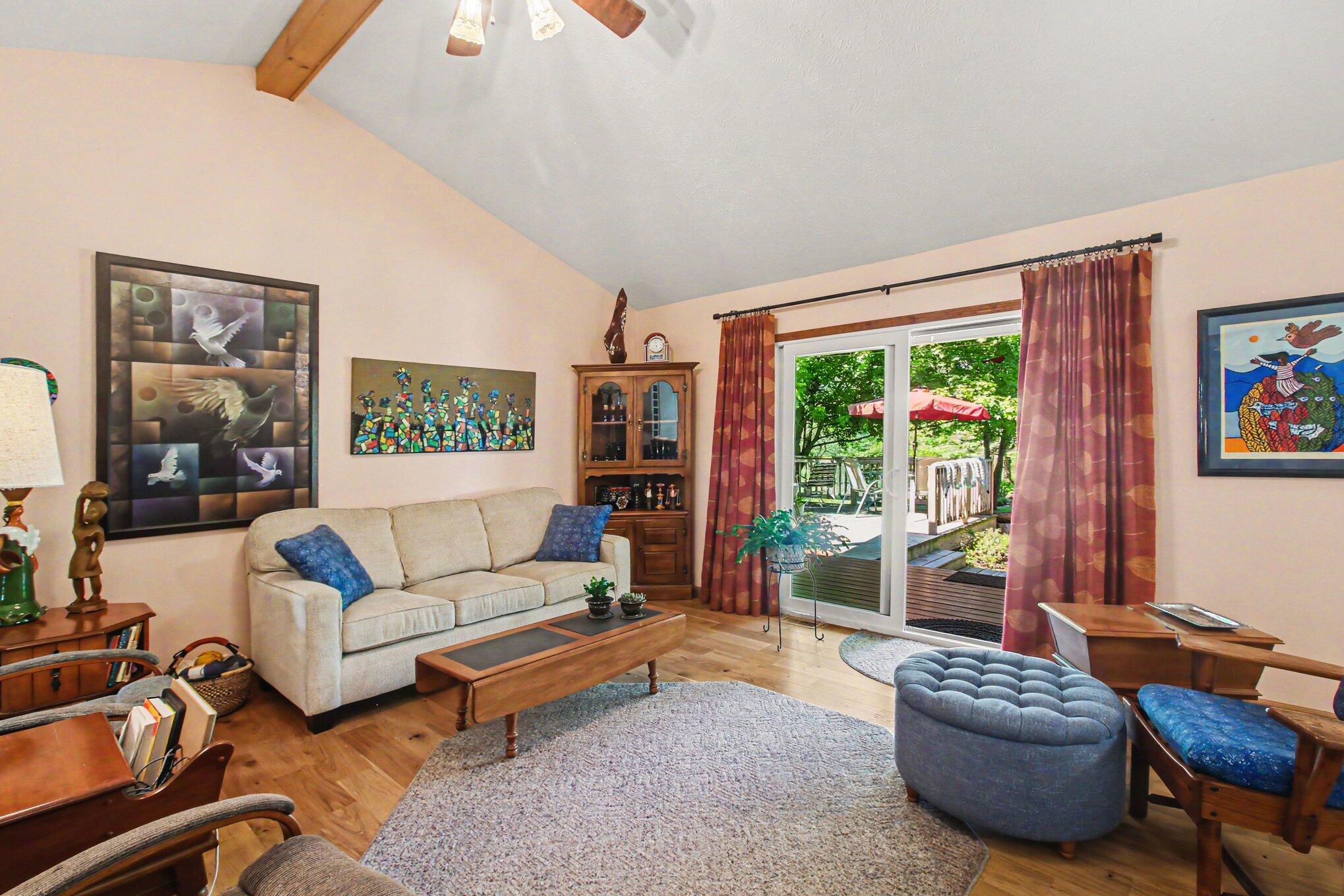 2230 58th Street Property Photo 5
