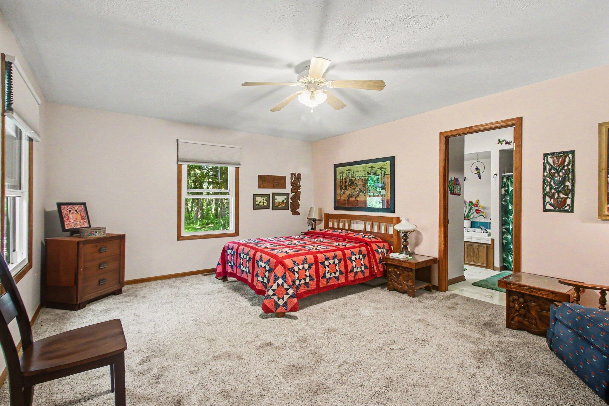 2230 58th Street Property Photo 11
