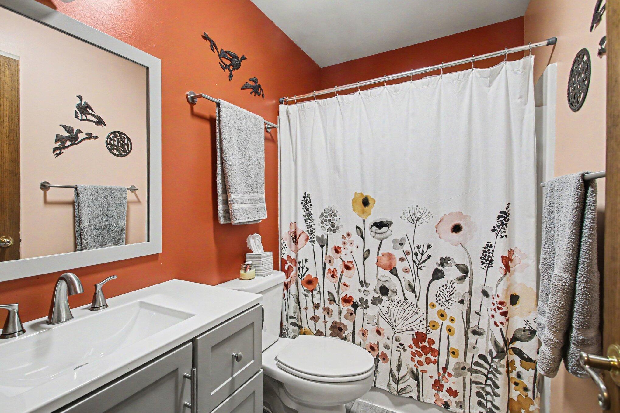 2230 58th Street Property Photo 17