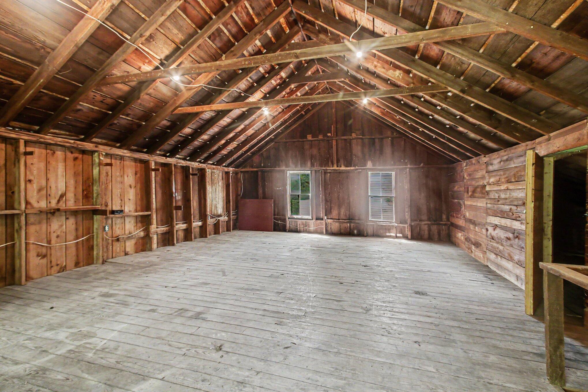 2230 58th Street Property Photo 23