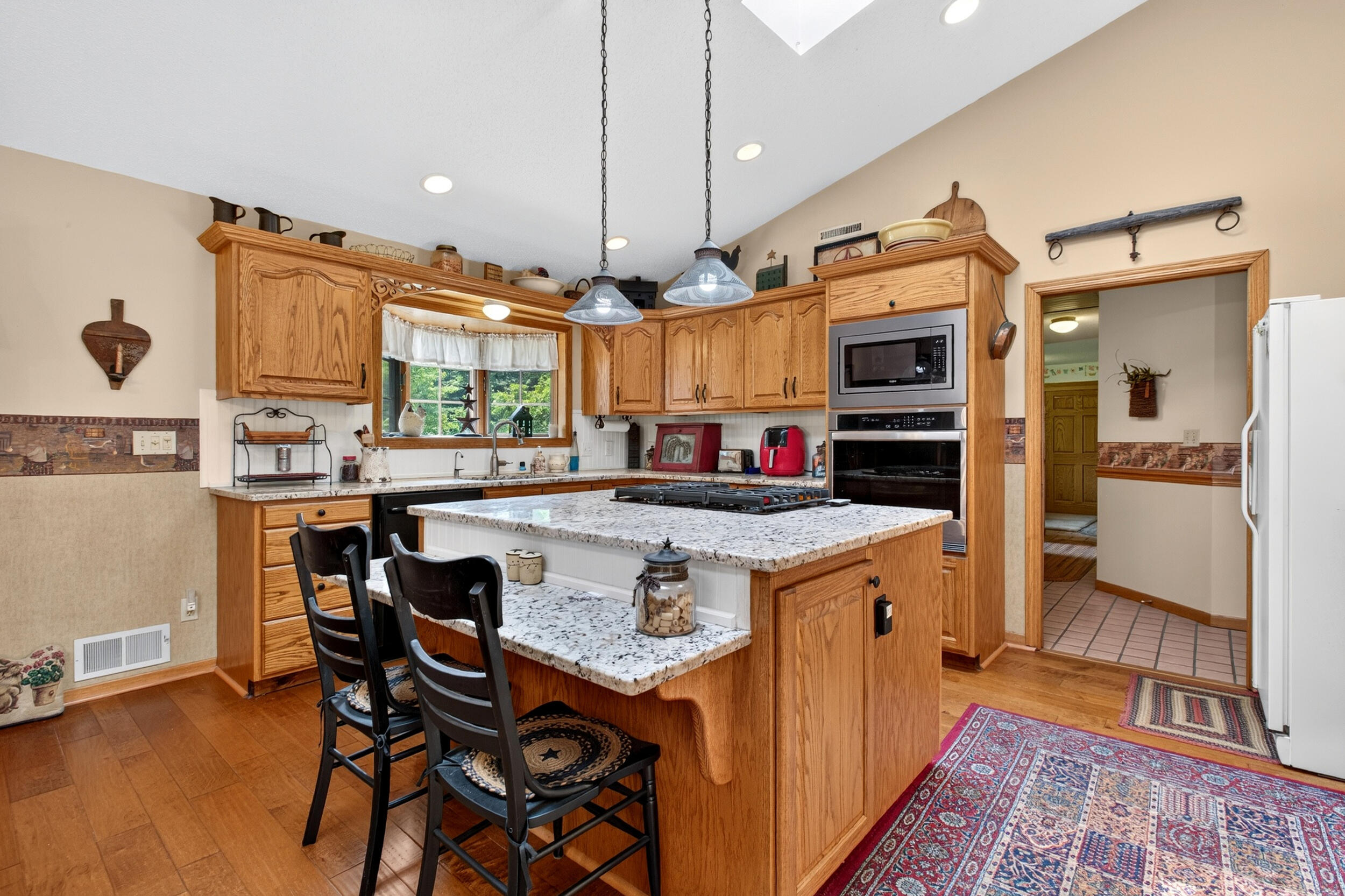 4240 Snow Road Property Photo 6