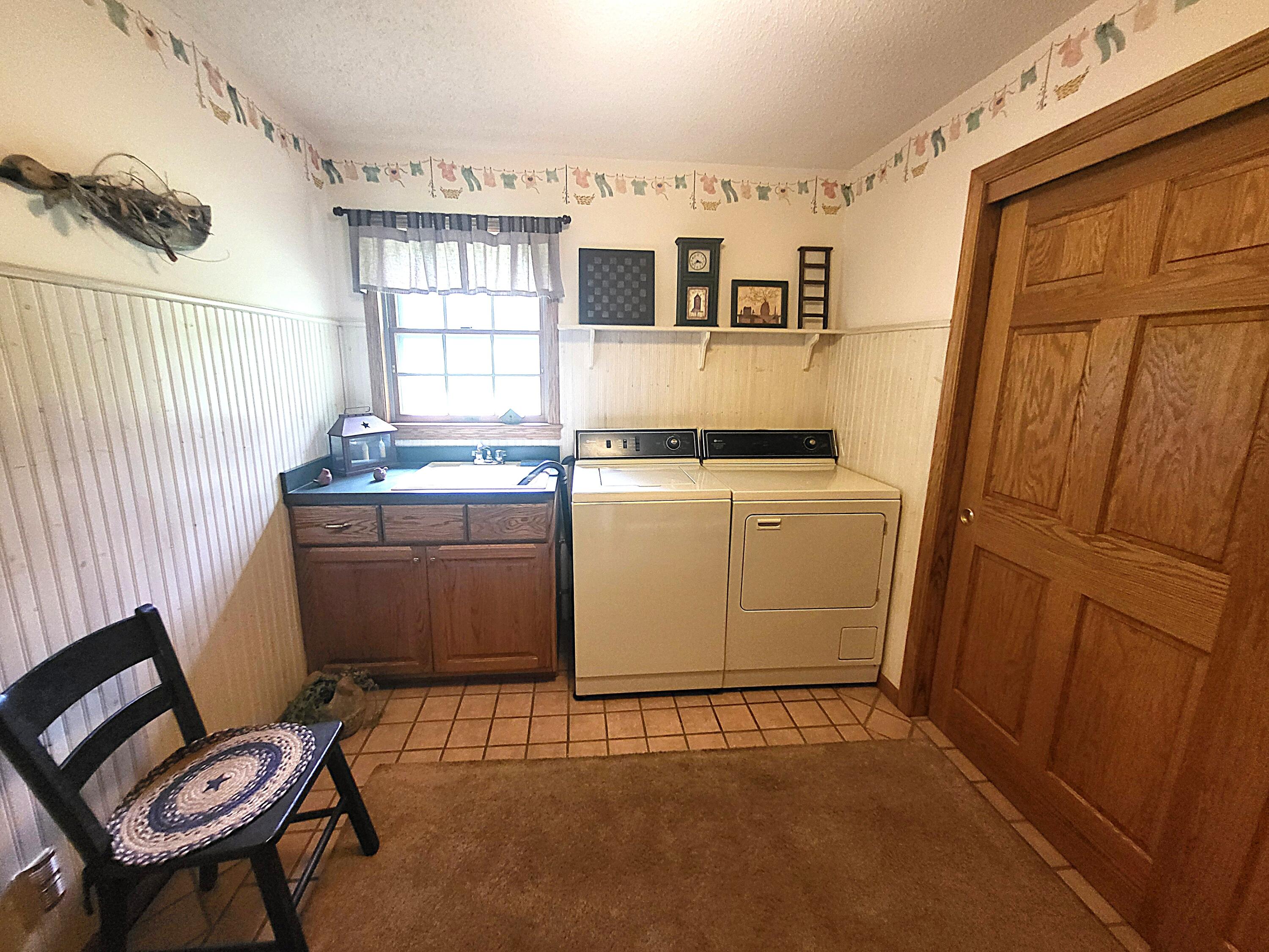 4240 Snow Road Property Photo 15