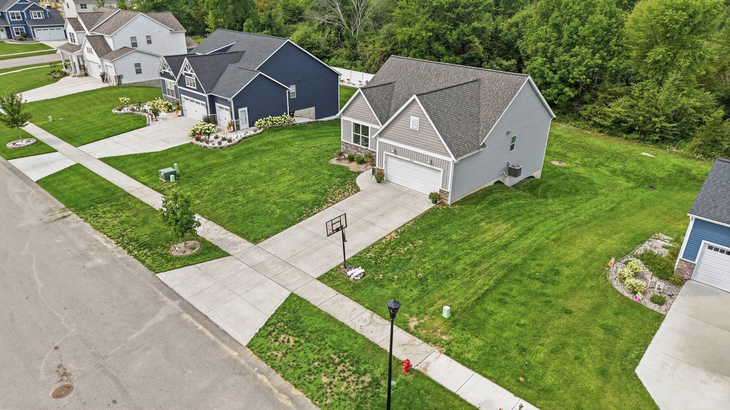 6927 Caliburn Drive Se Property Photo 41