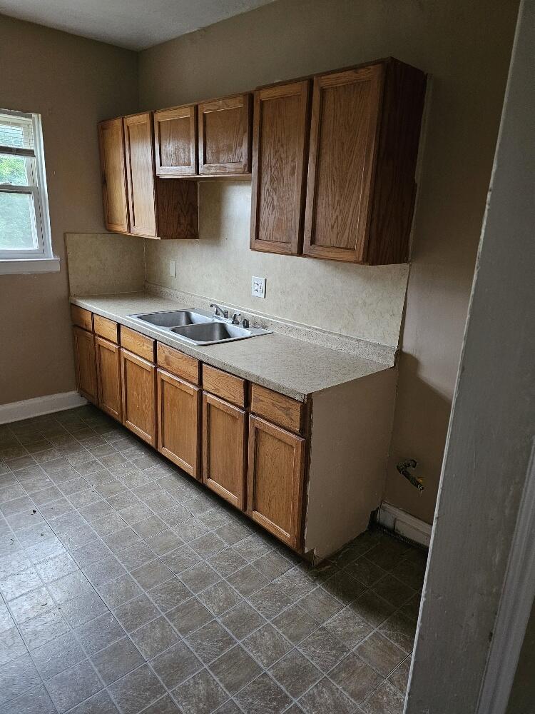 17378 Kentucky Street Property Photo 9