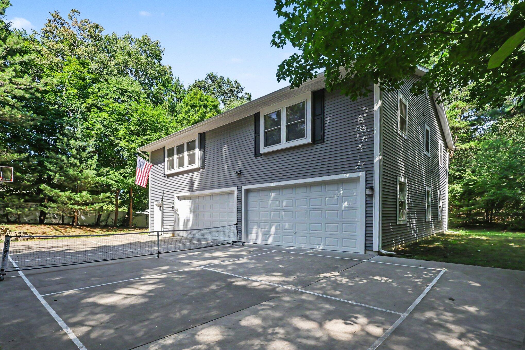 17477 Serenity Court Property Photo 1