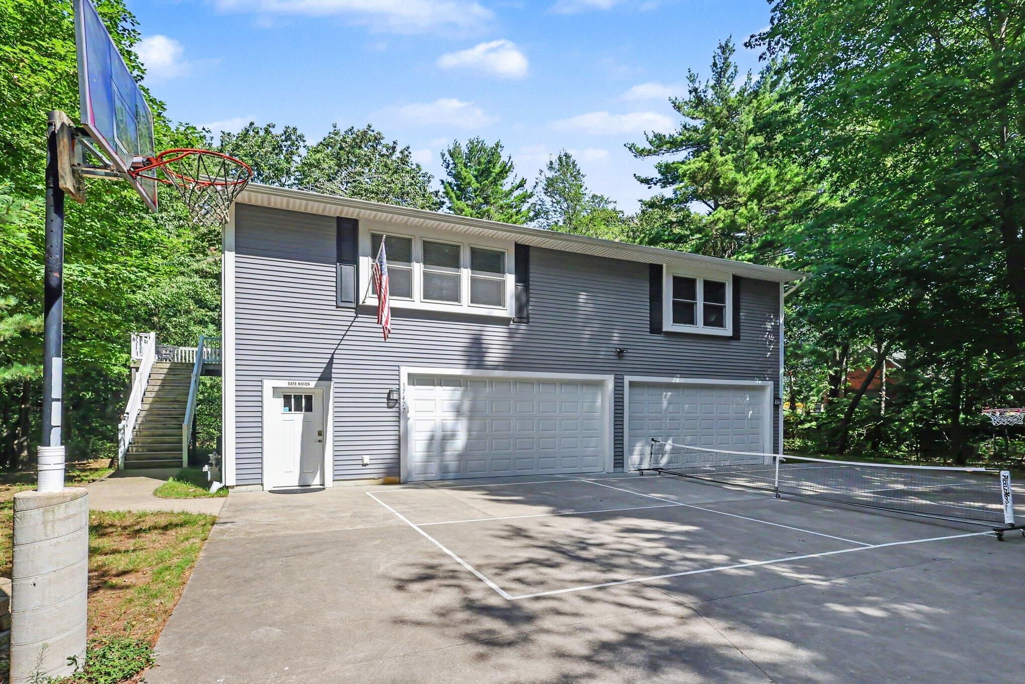 17477 Serenity Court Property Photo 4