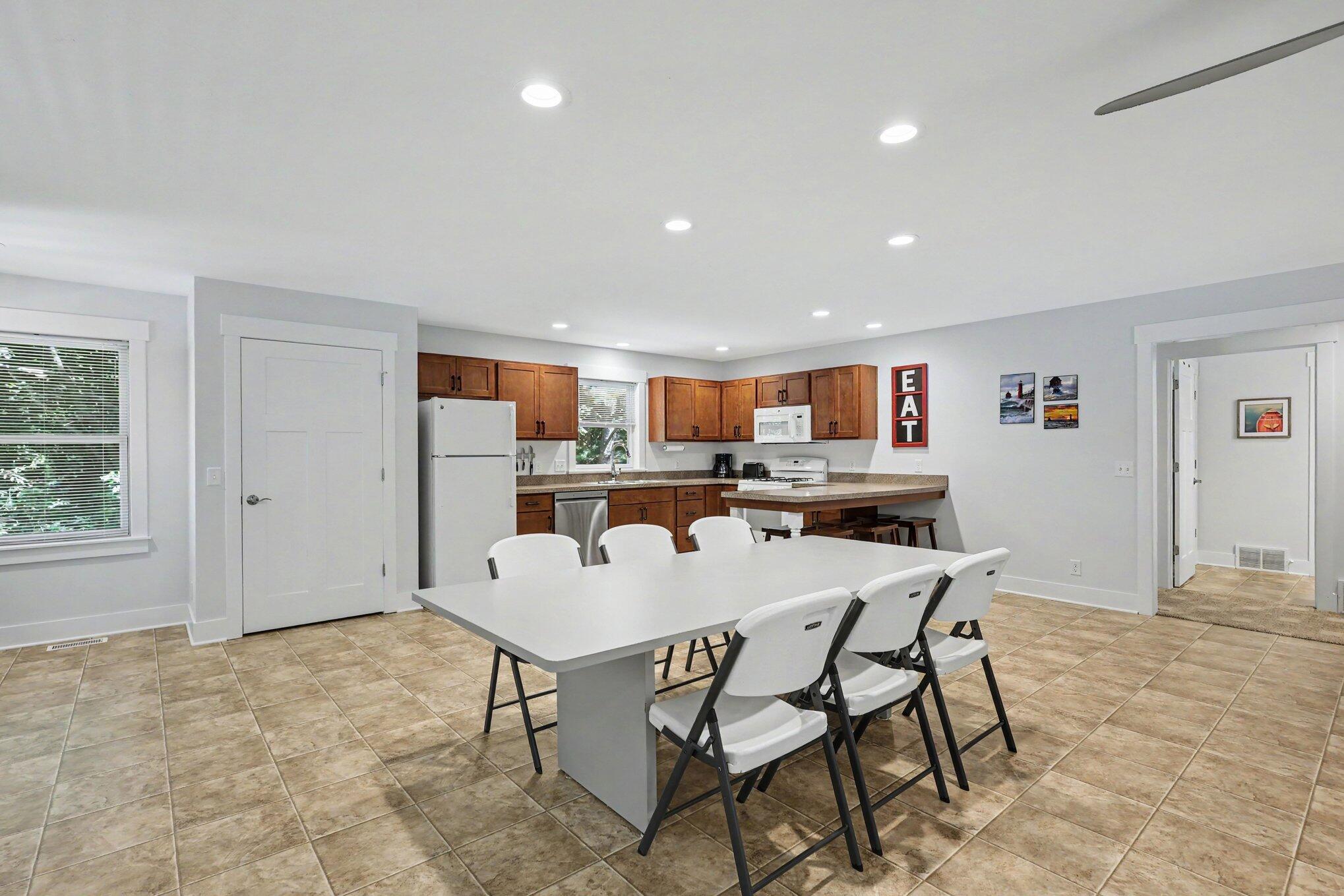 17477 Serenity Court Property Photo 8