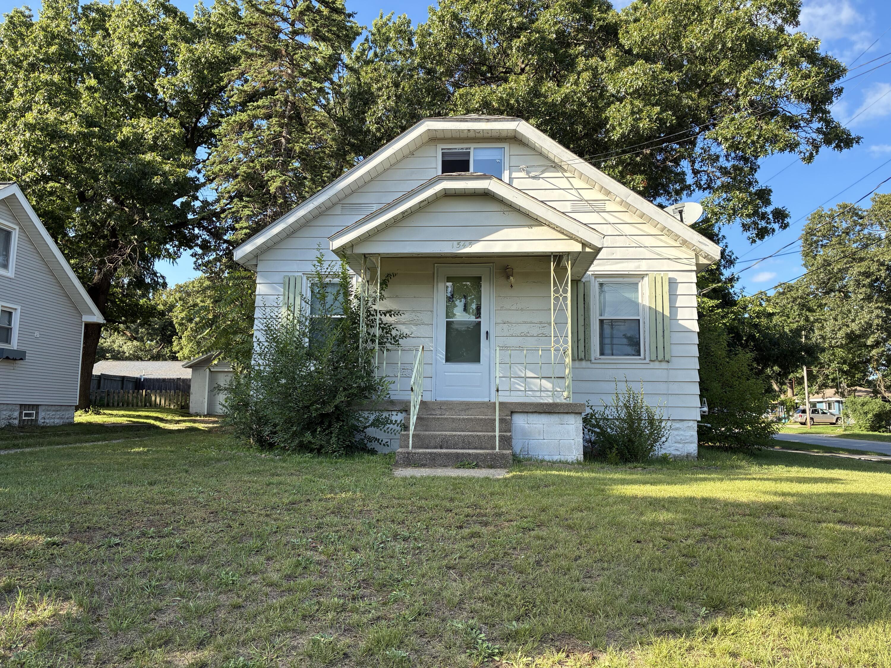 1543 Ne Mason Street Ne Property Photo 1