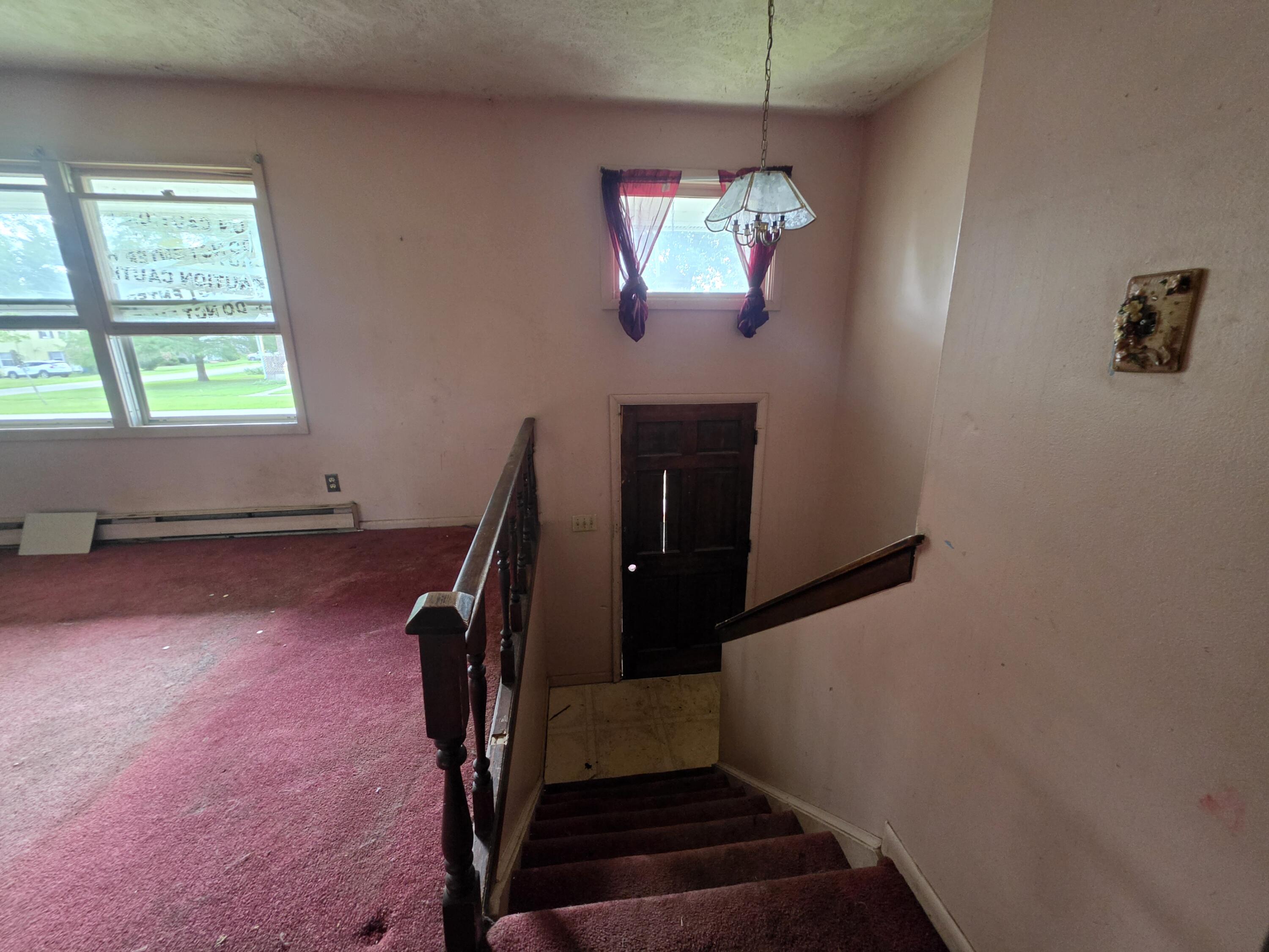 100 Clinton Street Property Photo 7