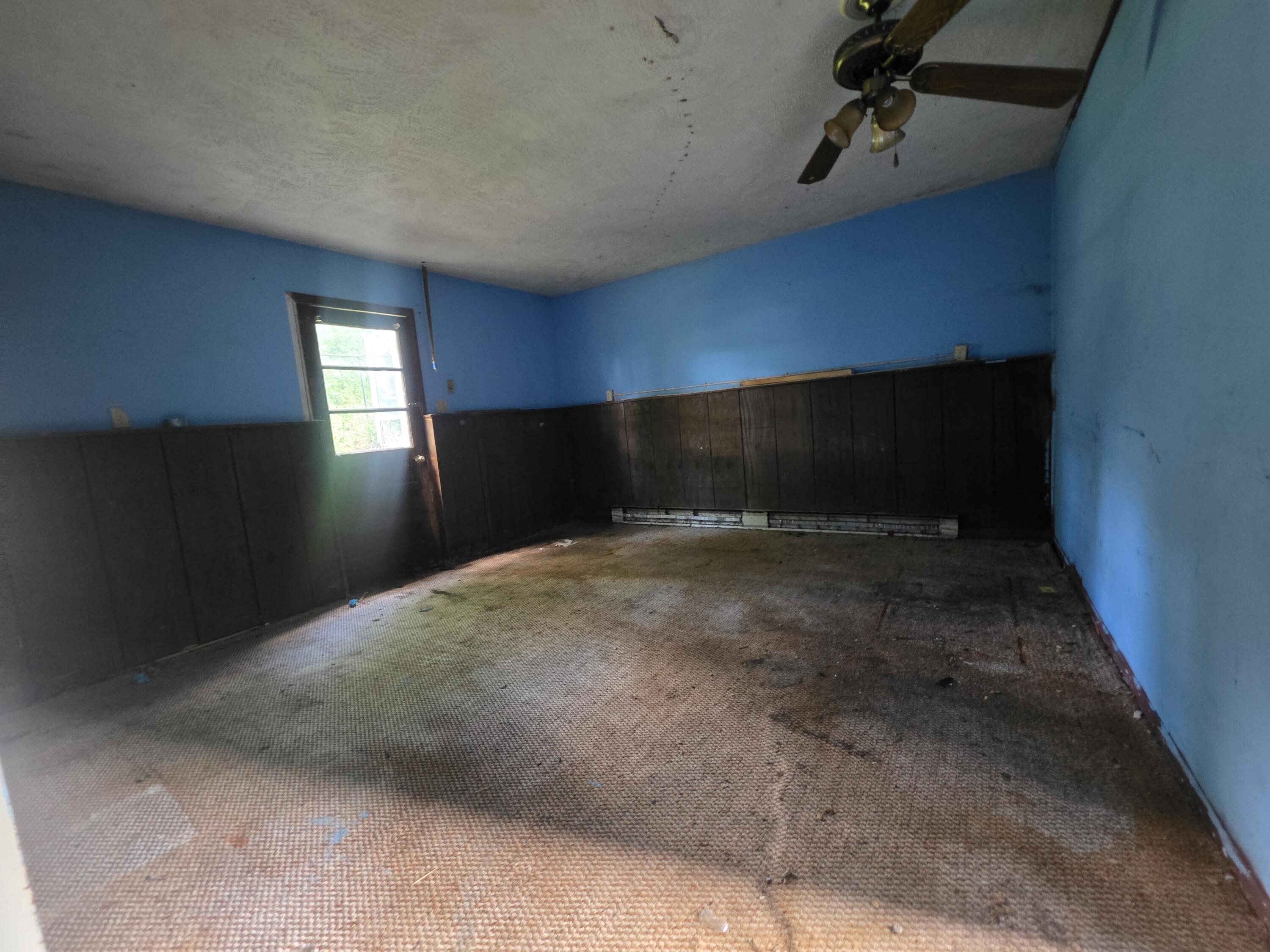 100 Clinton Street Property Photo 14