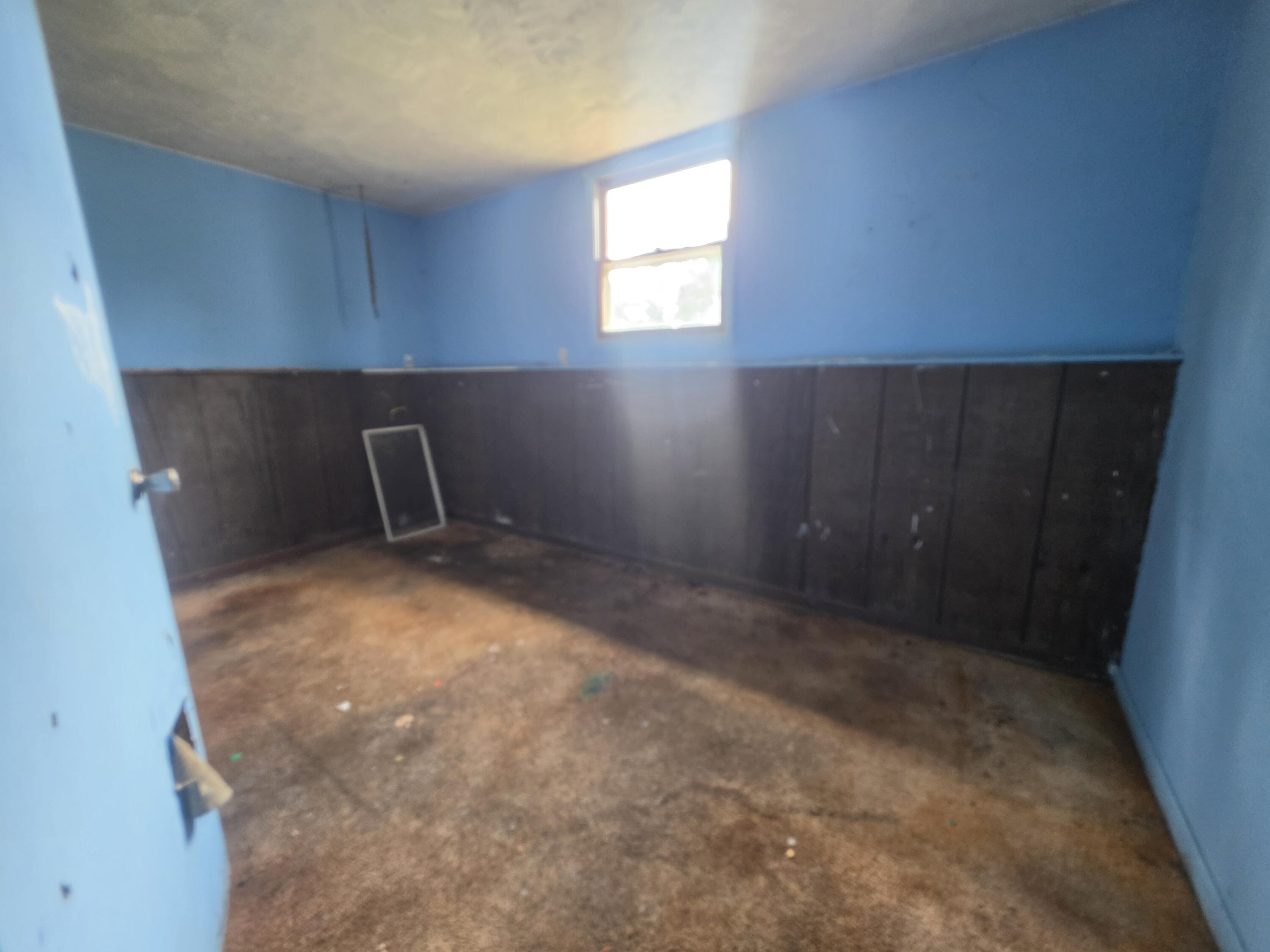 100 Clinton Street Property Photo 16