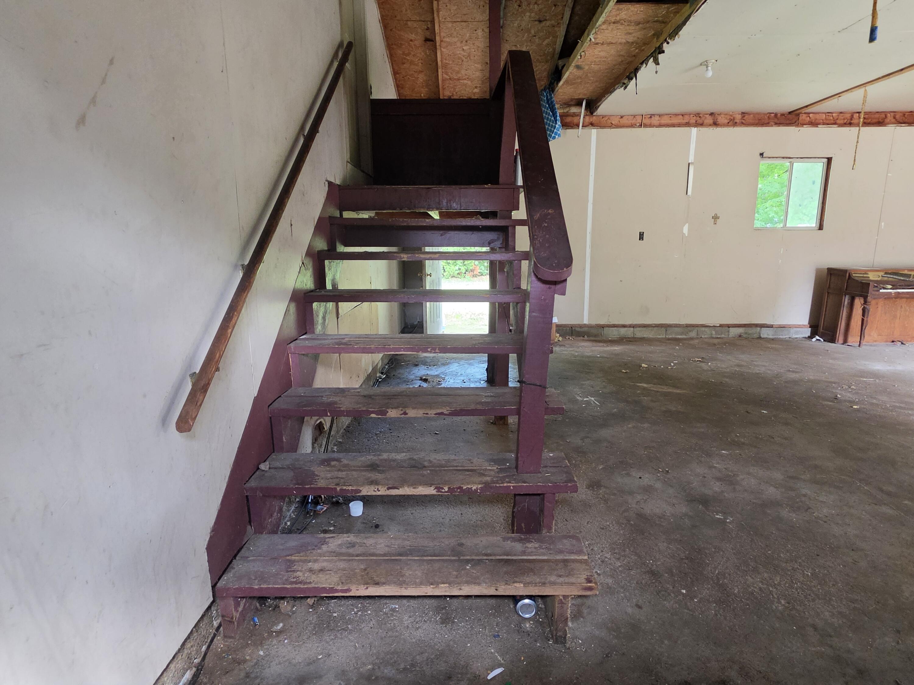 100 Clinton Street Property Photo 29