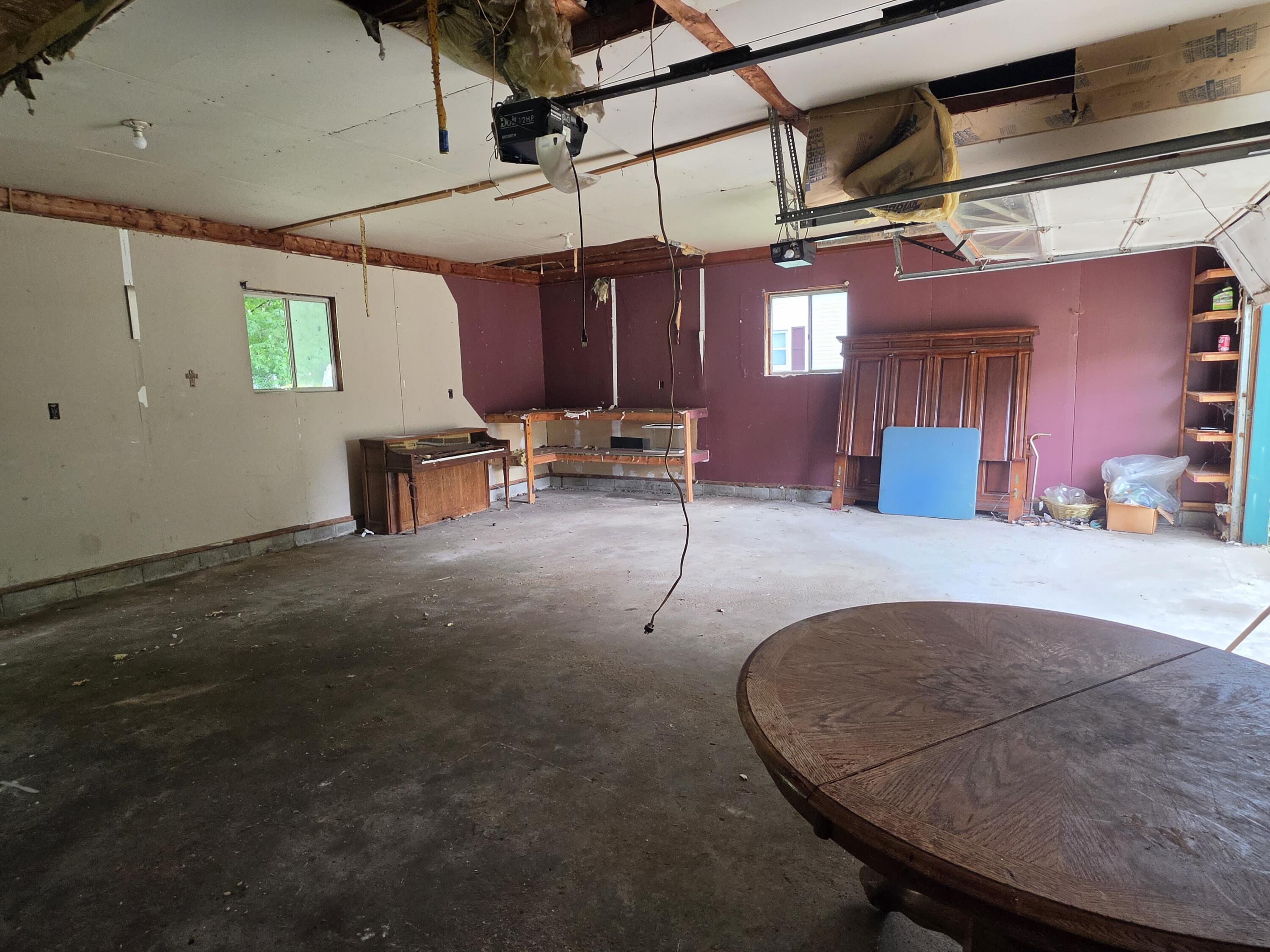 100 Clinton Street Property Photo 30