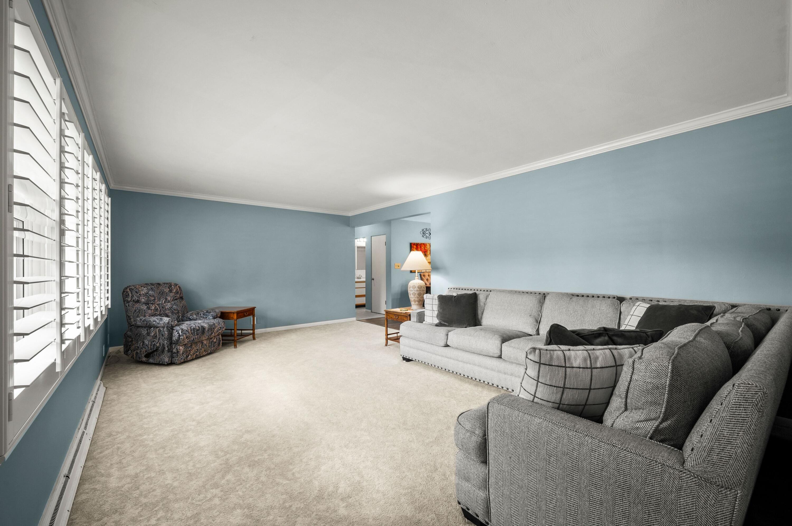 2987 E Windsor Drive Property Photo 9