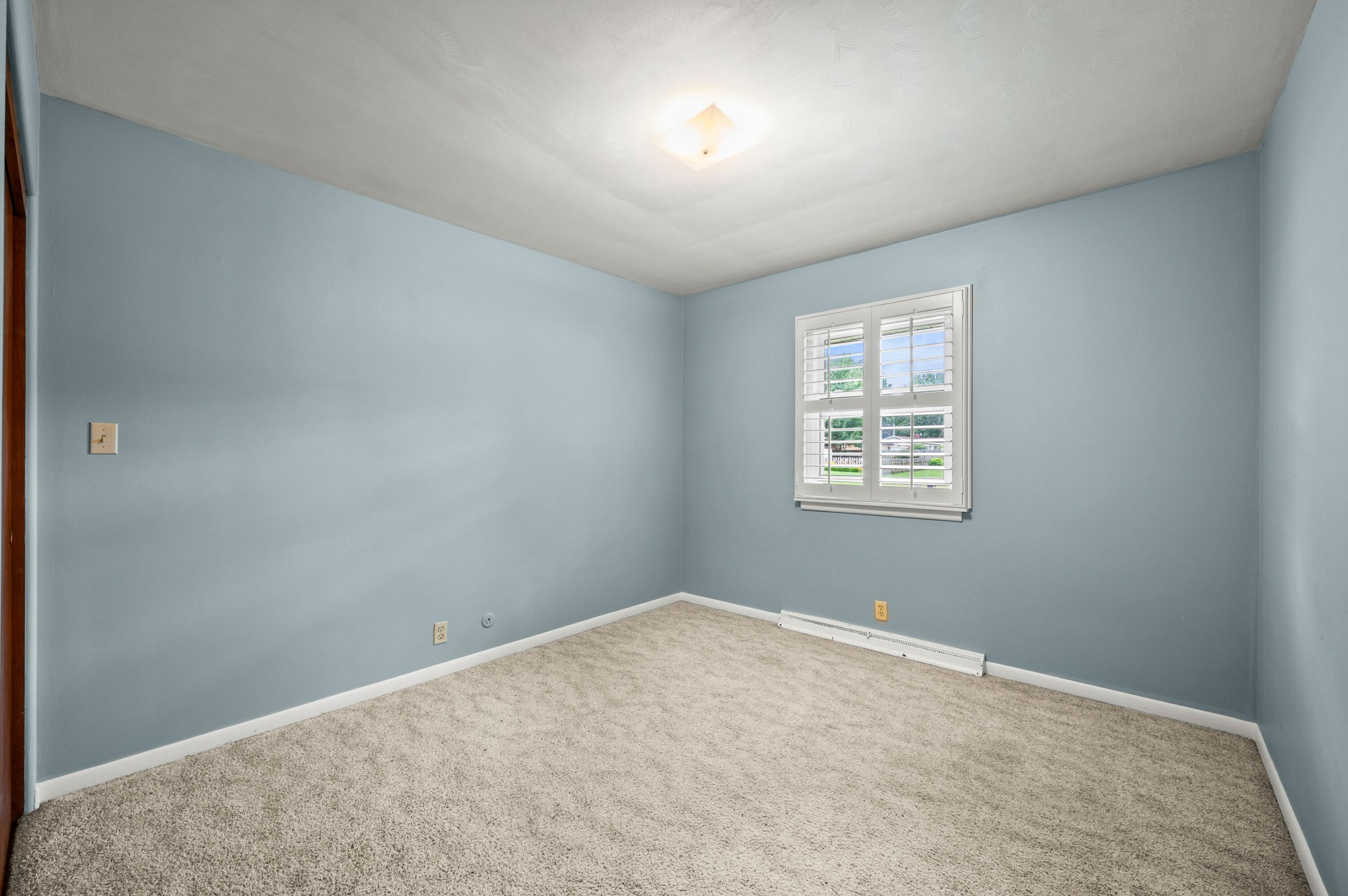 2987 E Windsor Drive Property Photo 22