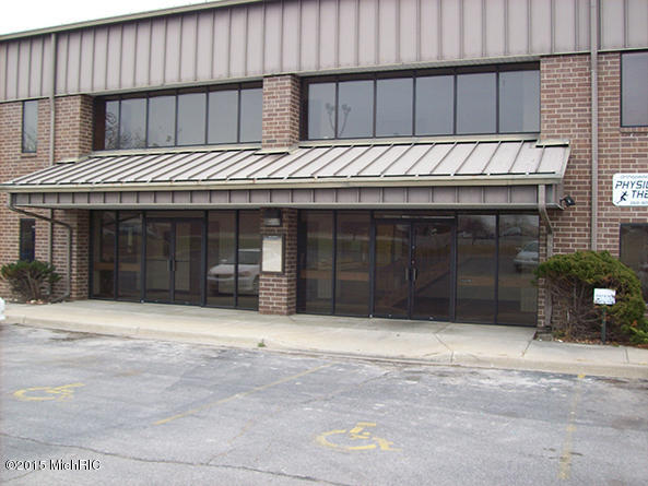 1850 Pipestone Road 2 Property Photo 1
