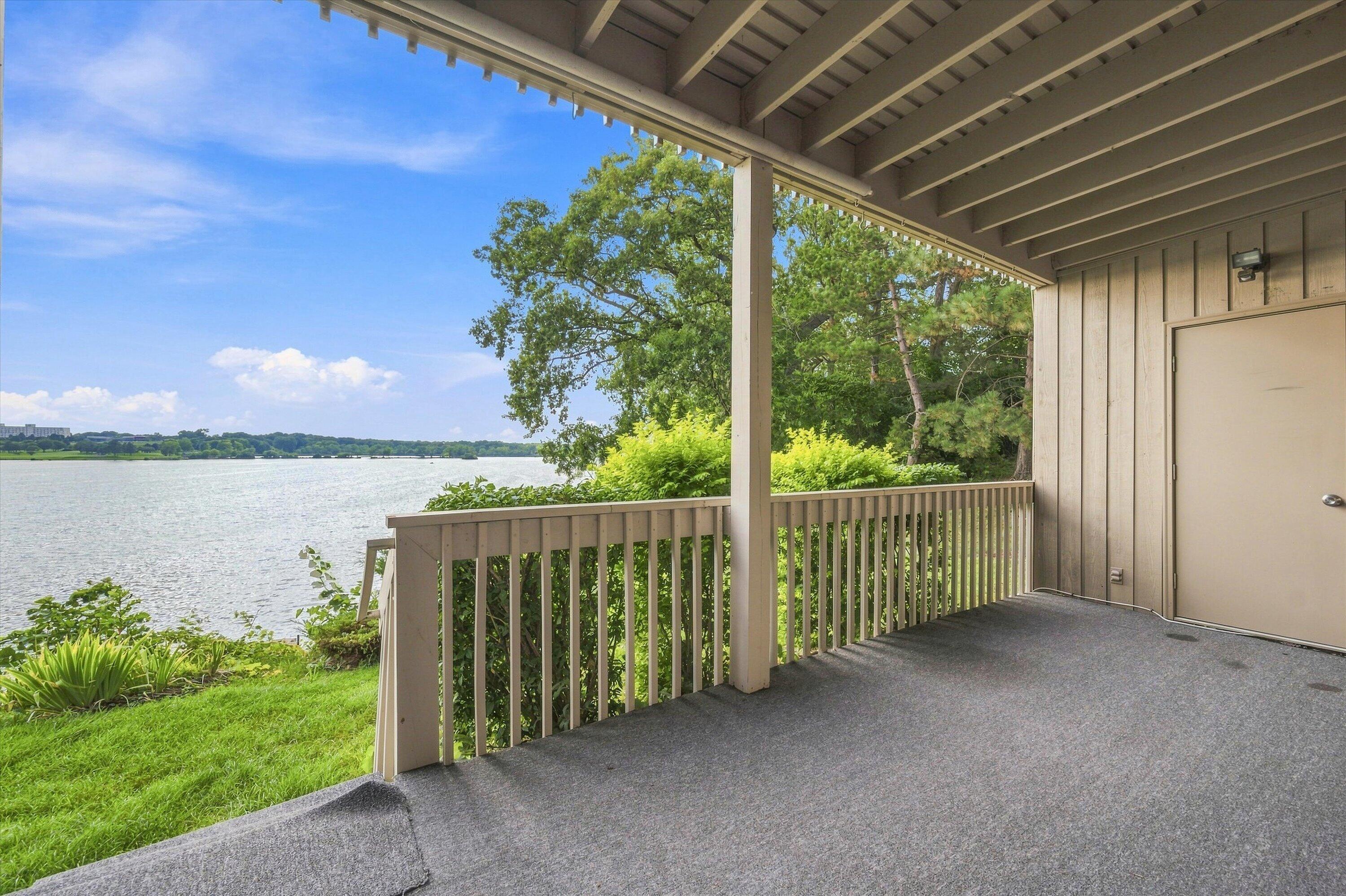 893 Cliffs Drive 107 Property Photo 19
