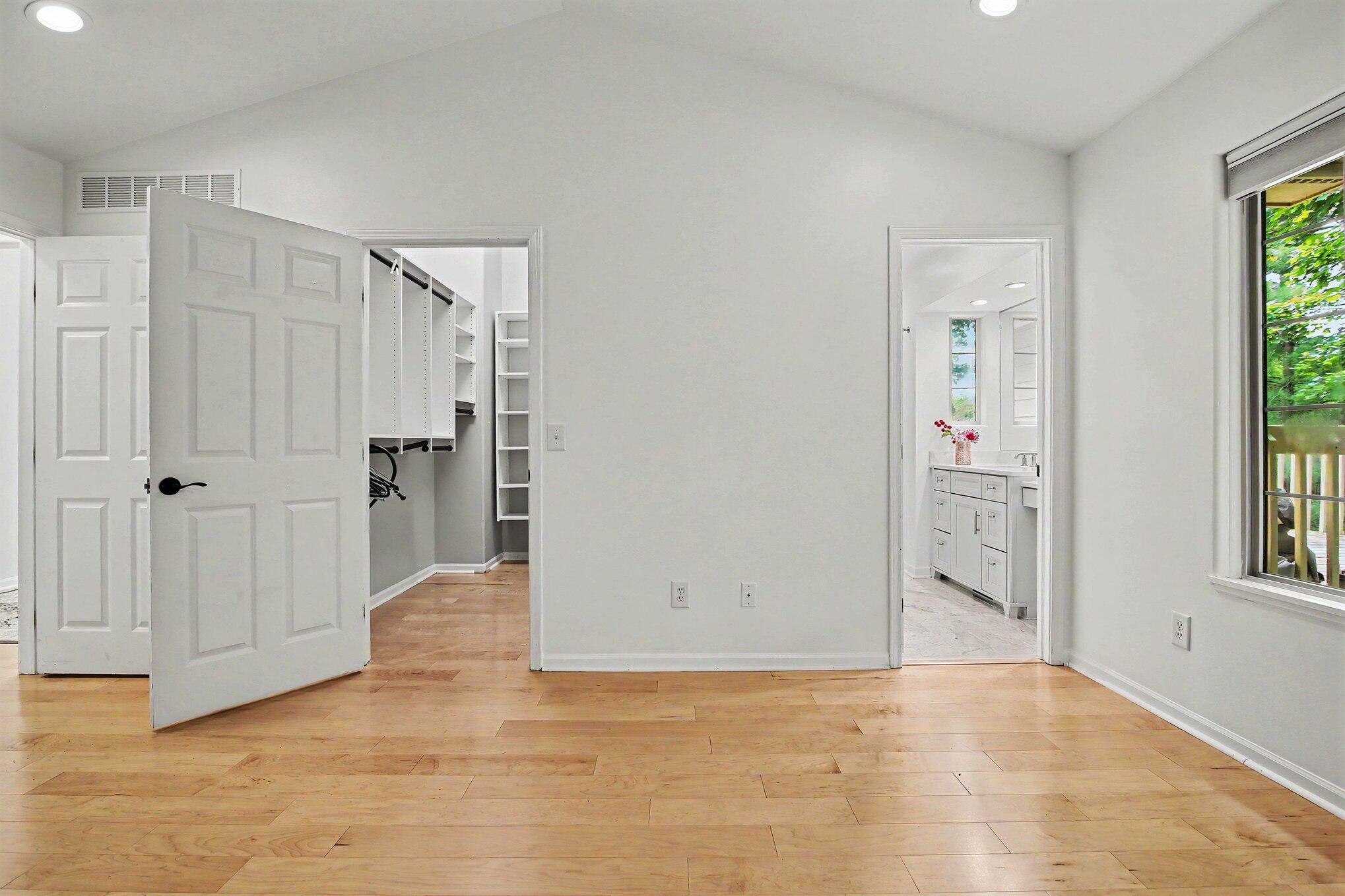 4023 Boulder Pond Drive Property Photo 14