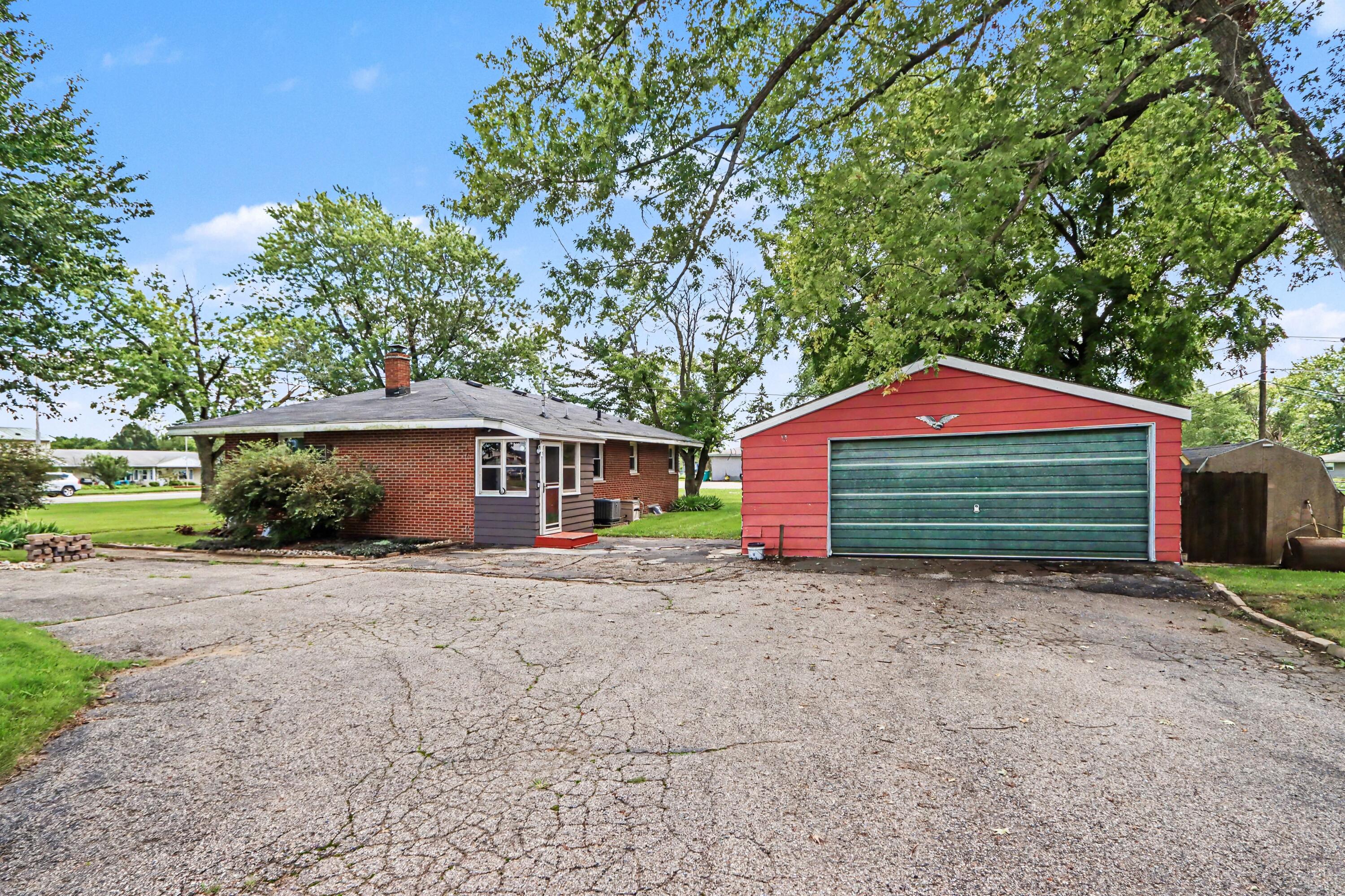1715 S Centerville Road Property Photo 3