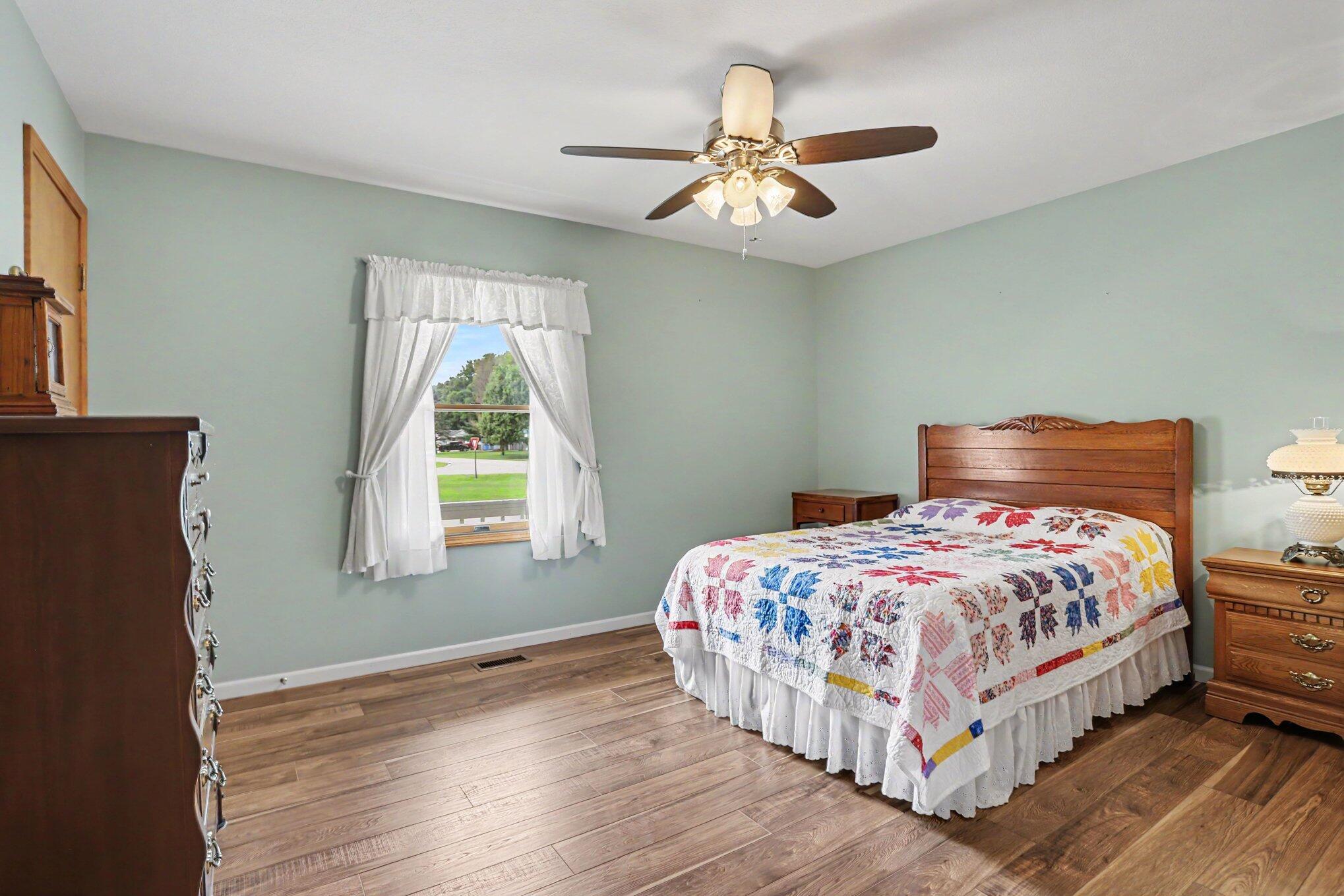 56695 Chippewa Drive Property Photo 12