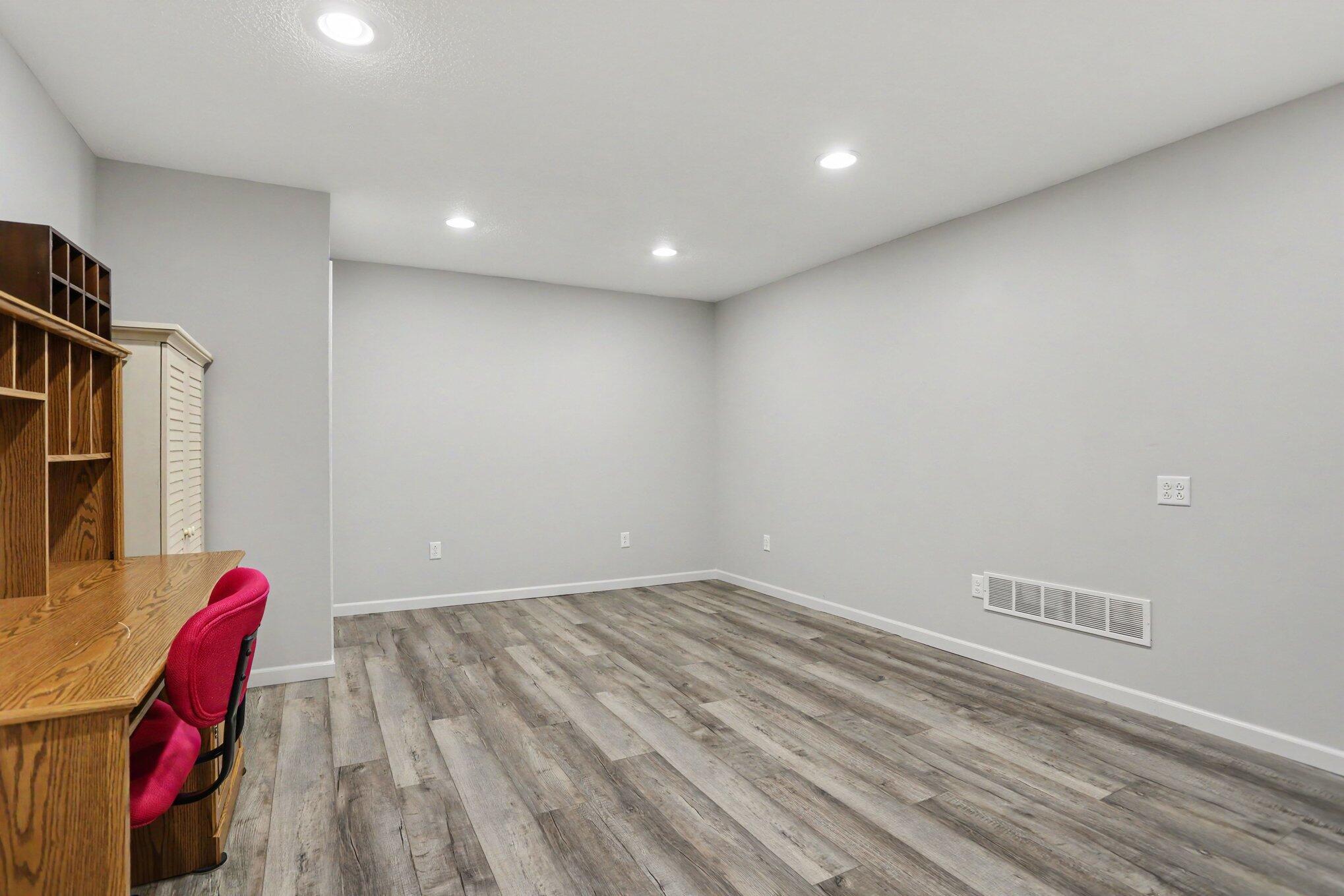 56695 Chippewa Drive Property Photo 19