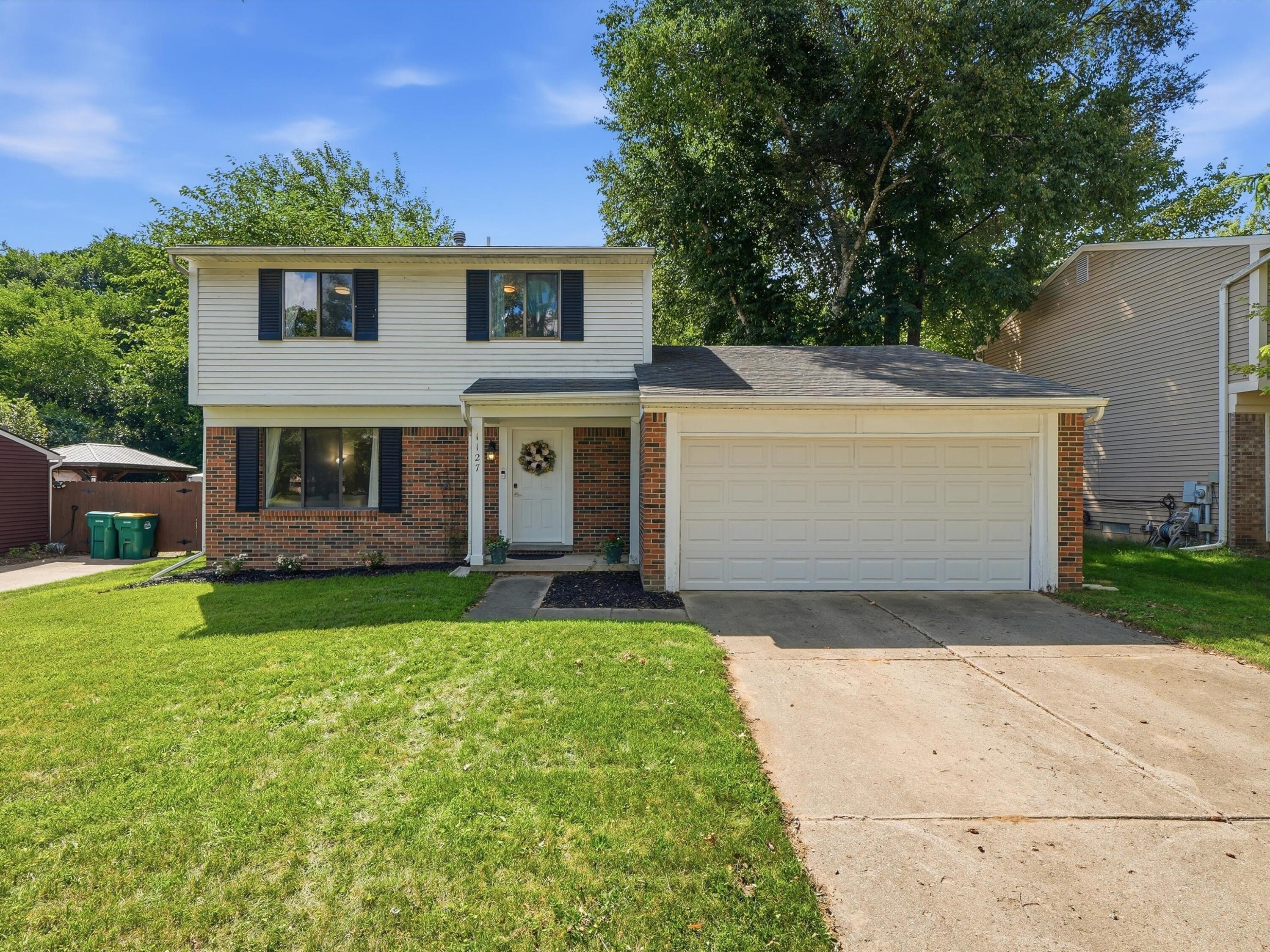 1127 Rue Deauville Boulevard Property Photo 2