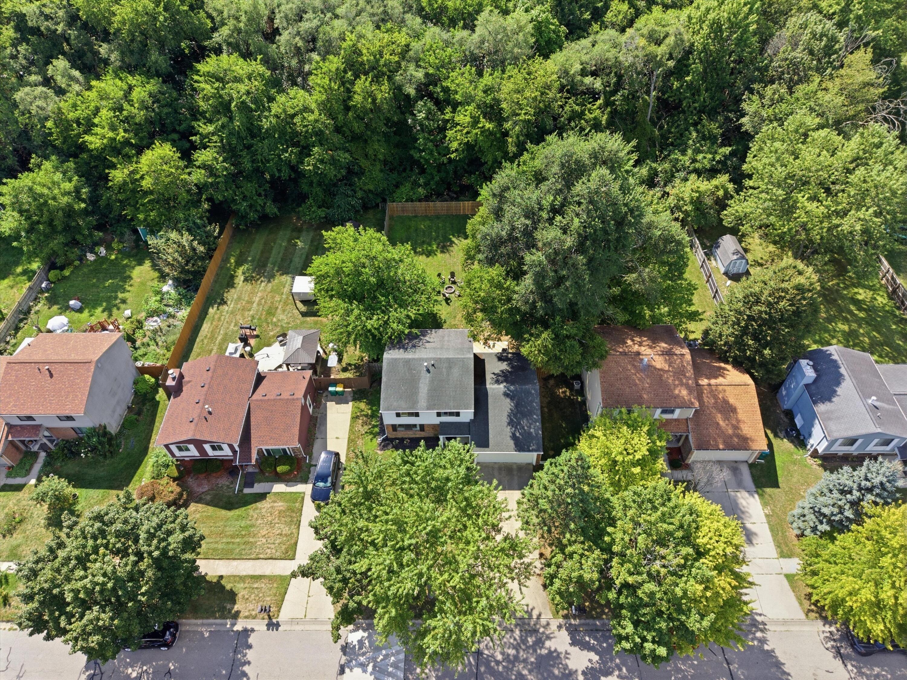 1127 Rue Deauville Boulevard Property Photo 3