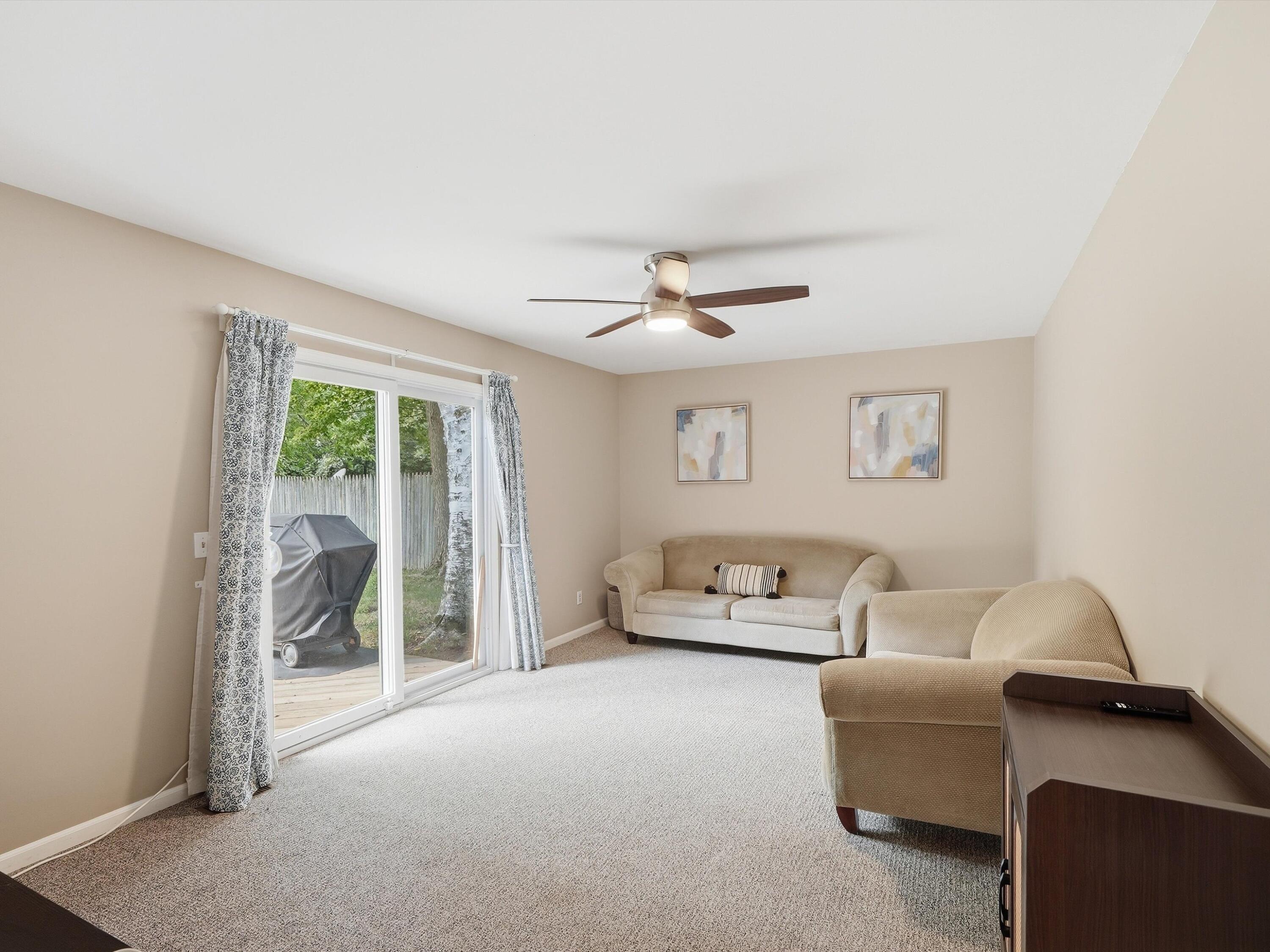 1127 Rue Deauville Boulevard Property Photo 17