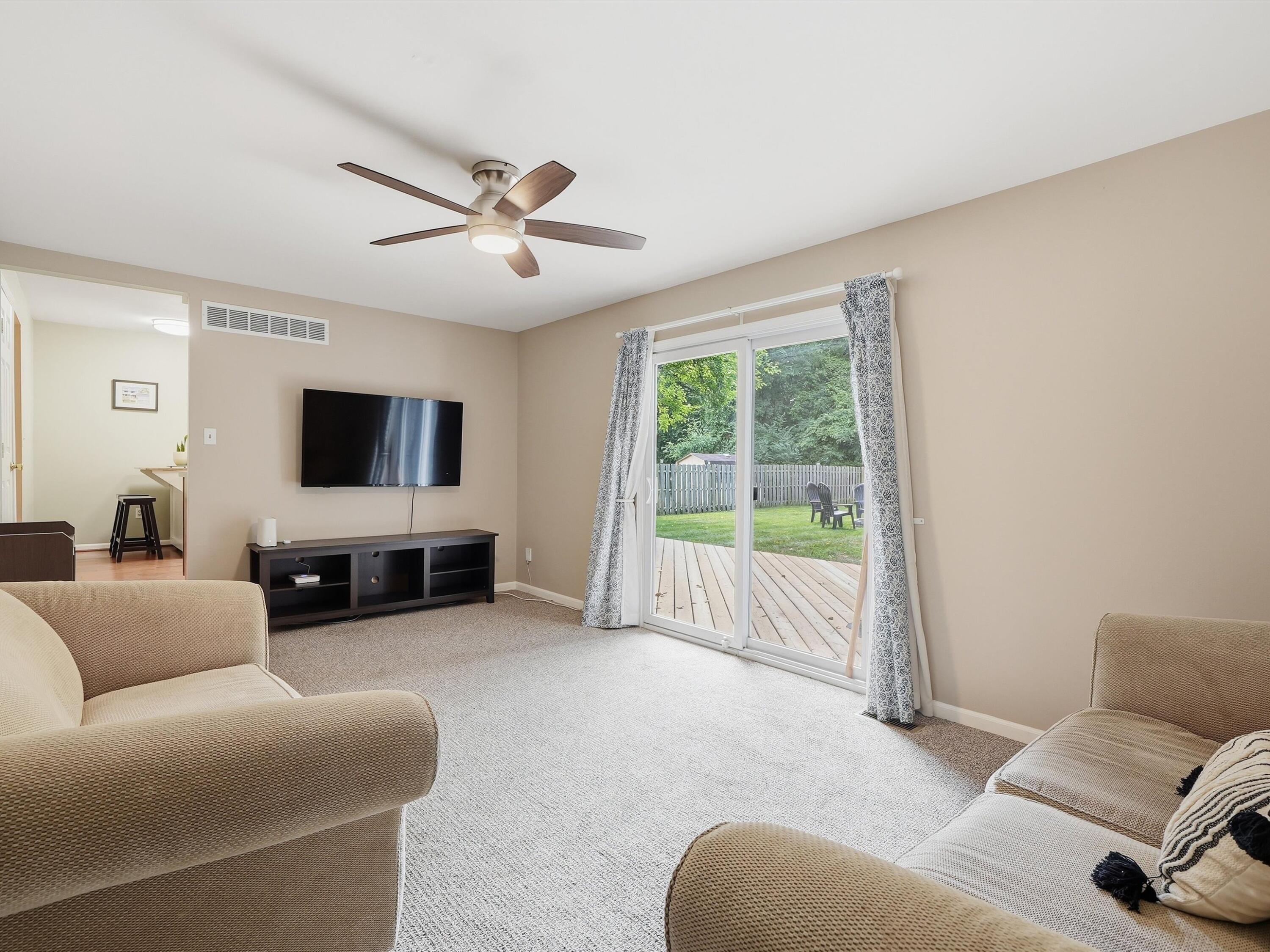1127 Rue Deauville Boulevard Property Photo 18