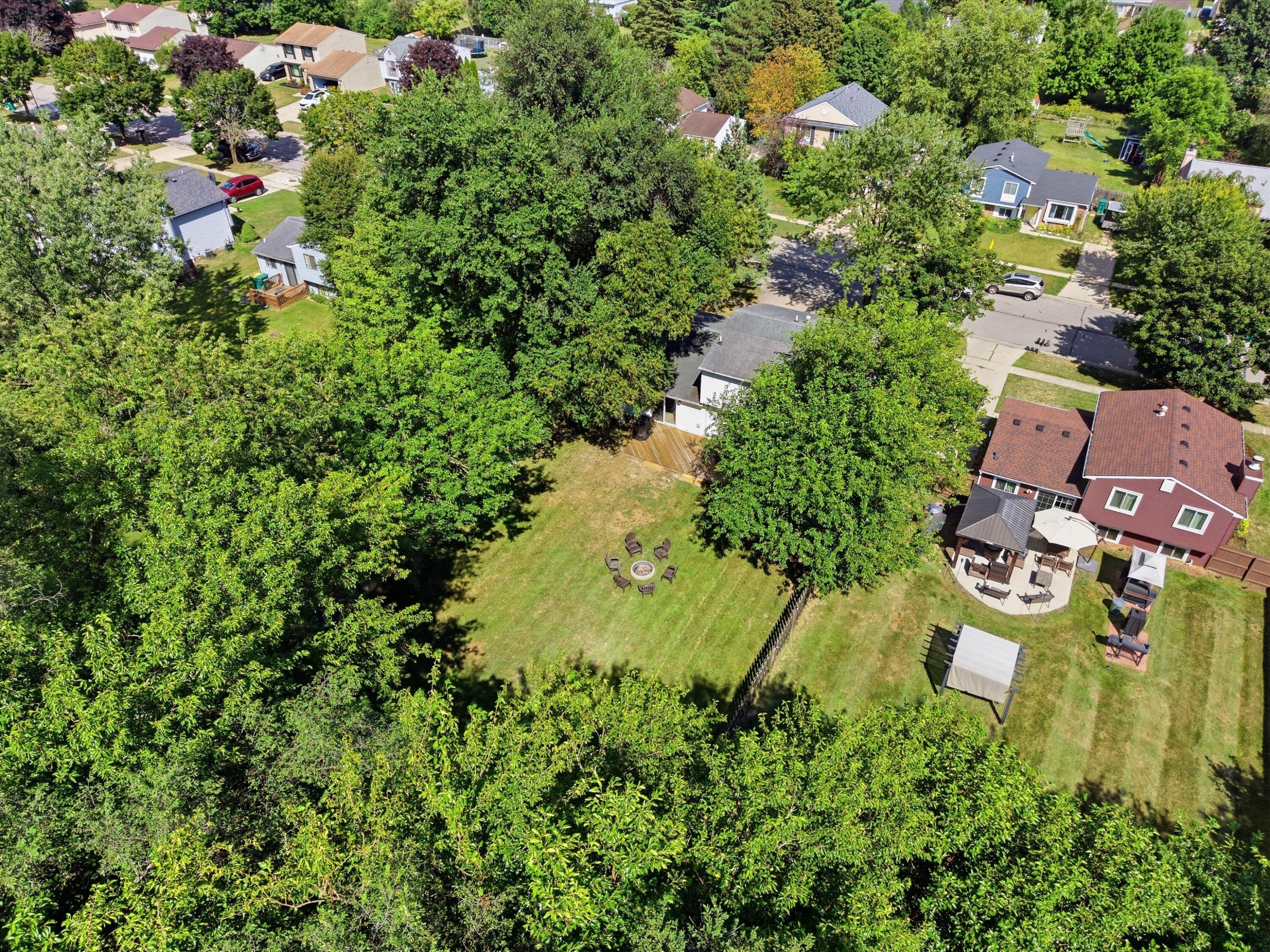1127 Rue Deauville Boulevard Property Photo 35