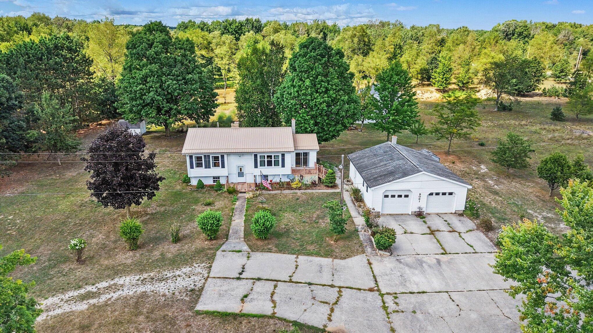 8061 Madison Road Property Photo 1