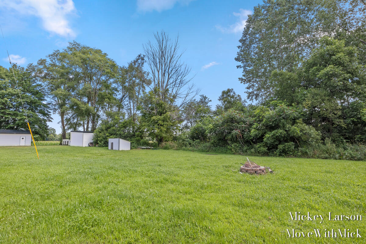 12960 Alger Road Property Photo 15