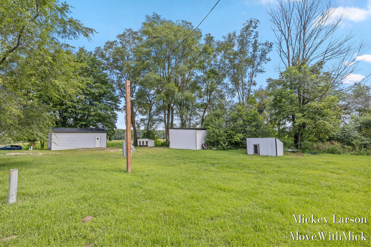 12960 Alger Road Property Photo 16