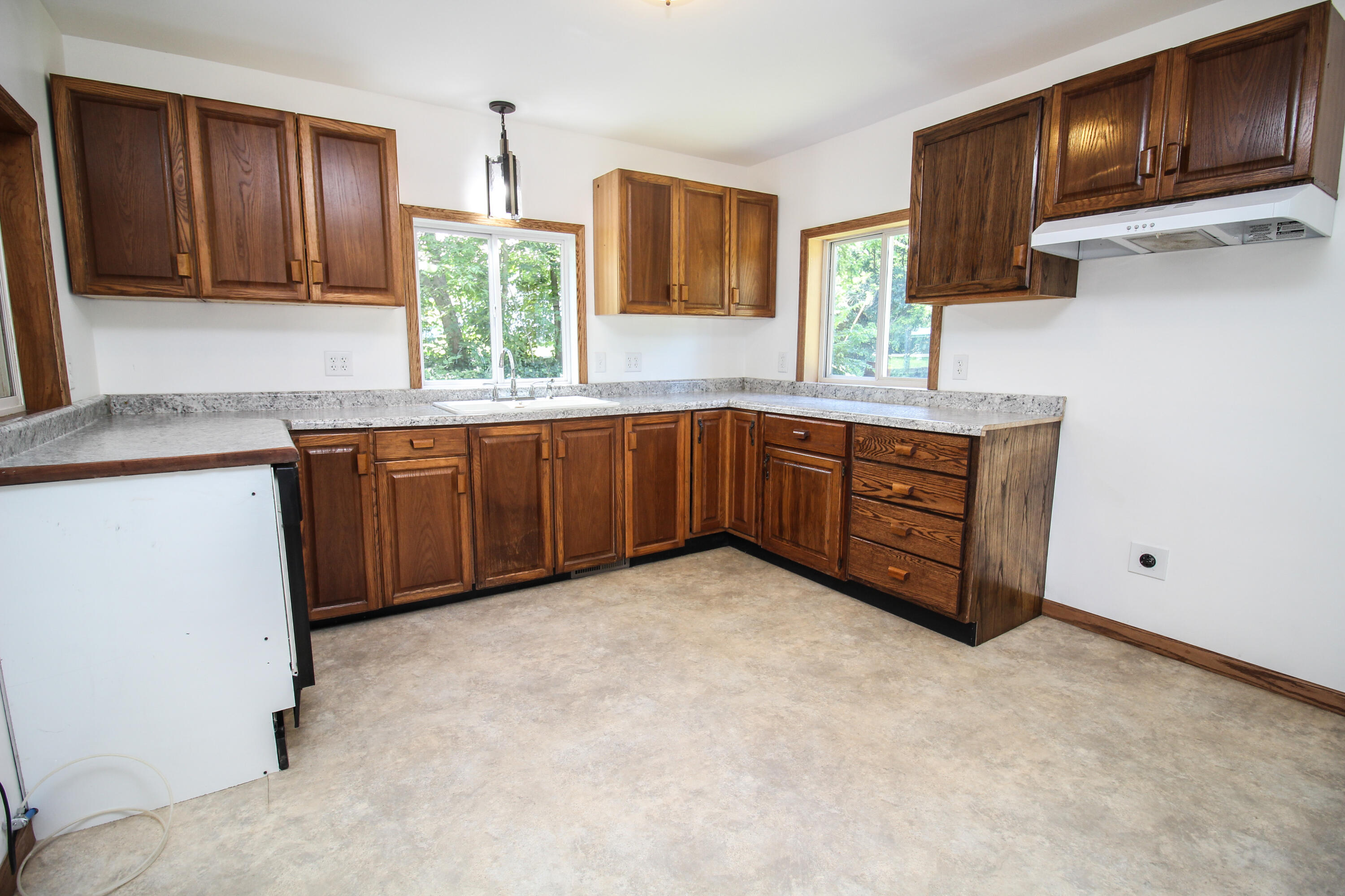 58552 Prairie Street Property Photo 5