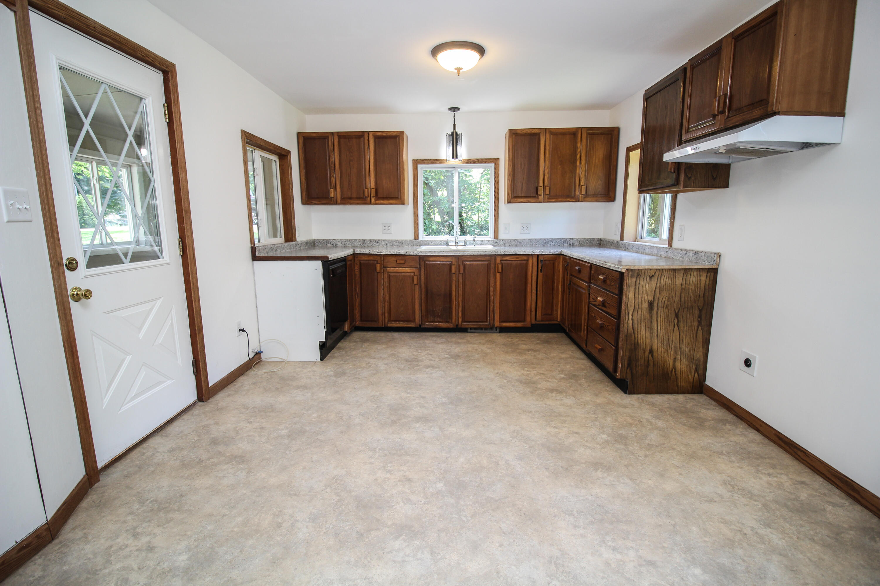 58552 Prairie Street Property Photo 6
