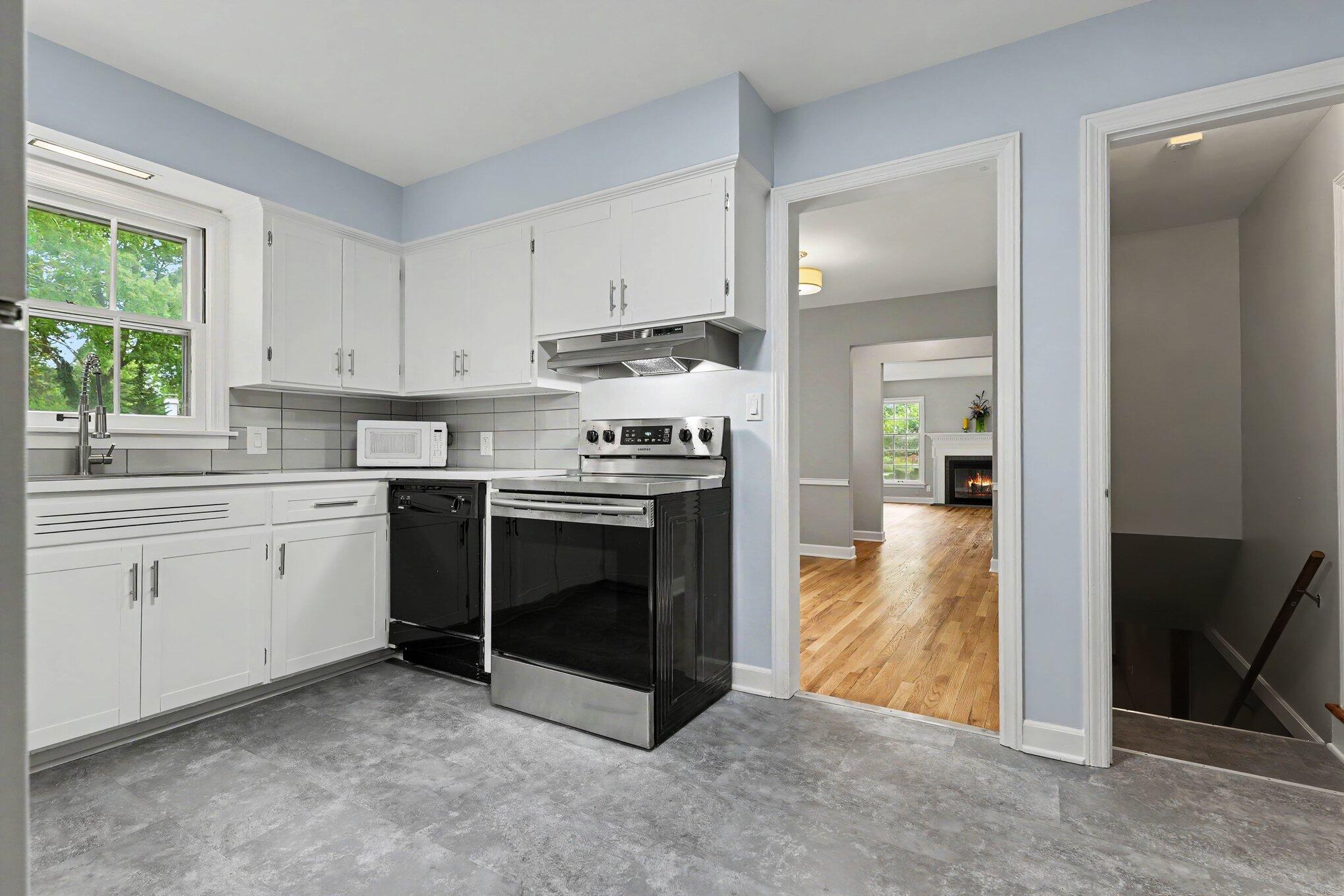 1725 Avalon Avenue Property Photo 10
