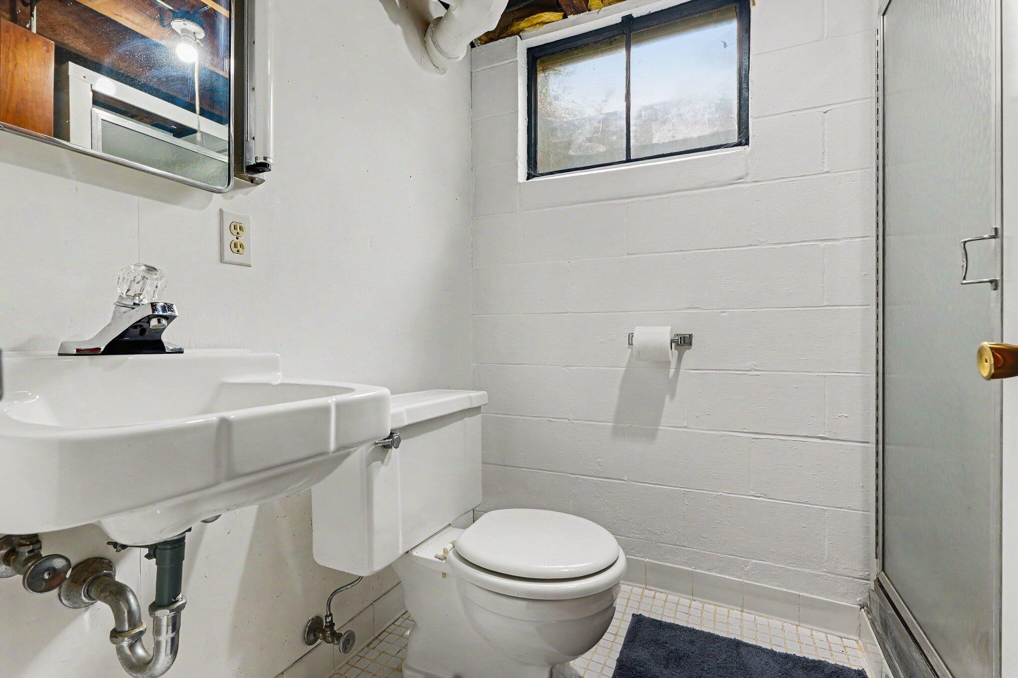 1725 Avalon Avenue Property Photo 23