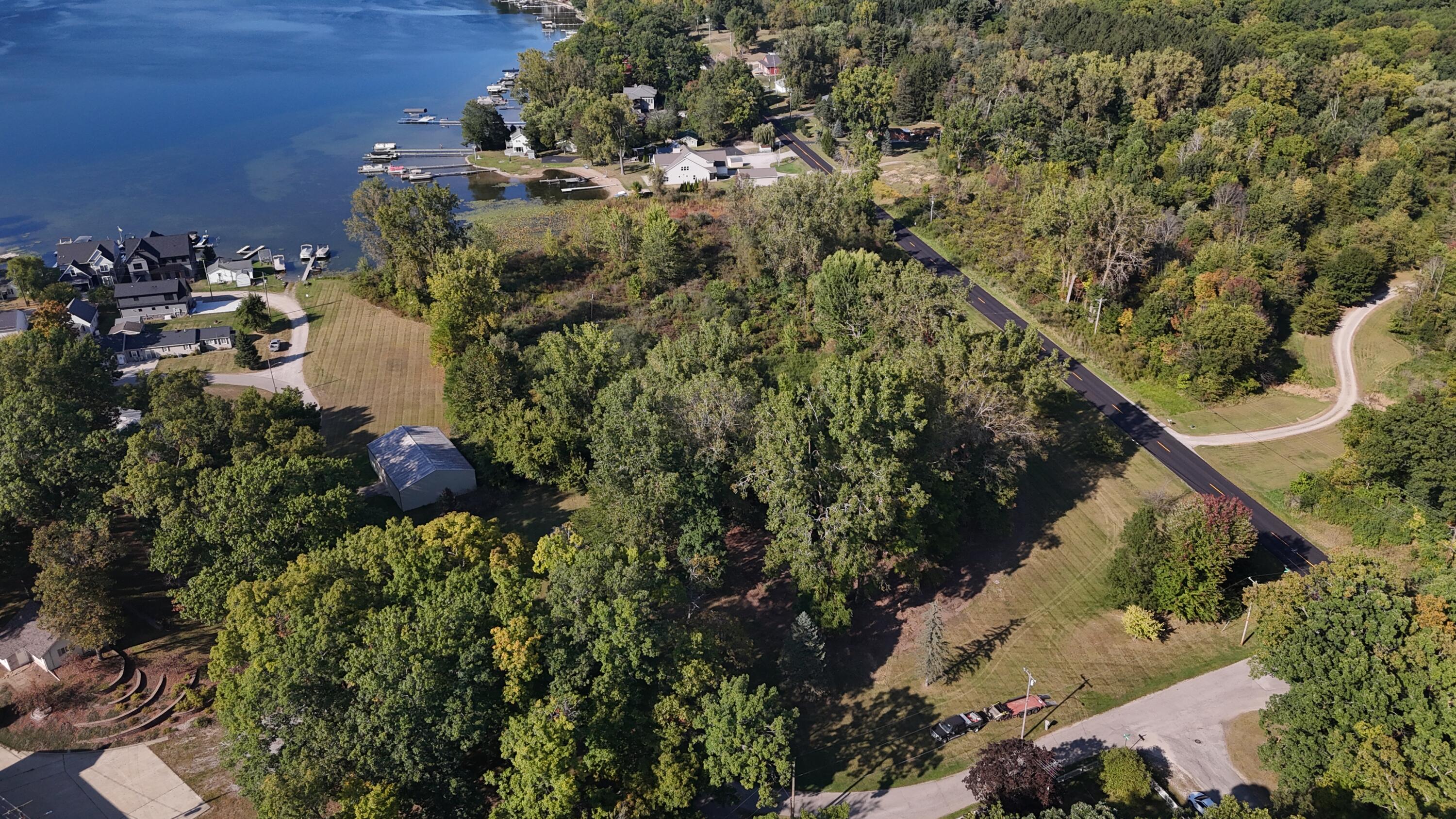 4020 Round Lake Highway Property Photo 8