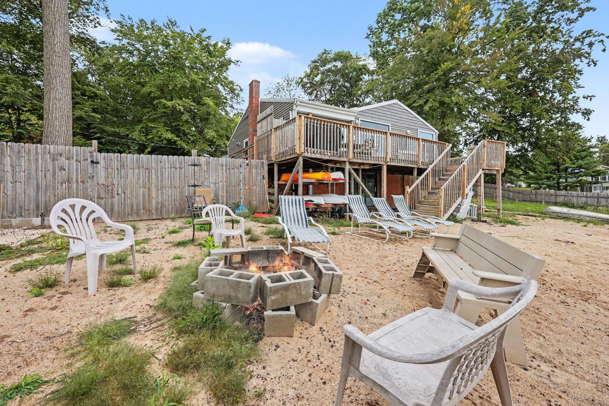 6319 Woods Trail Drive Property Photo 26