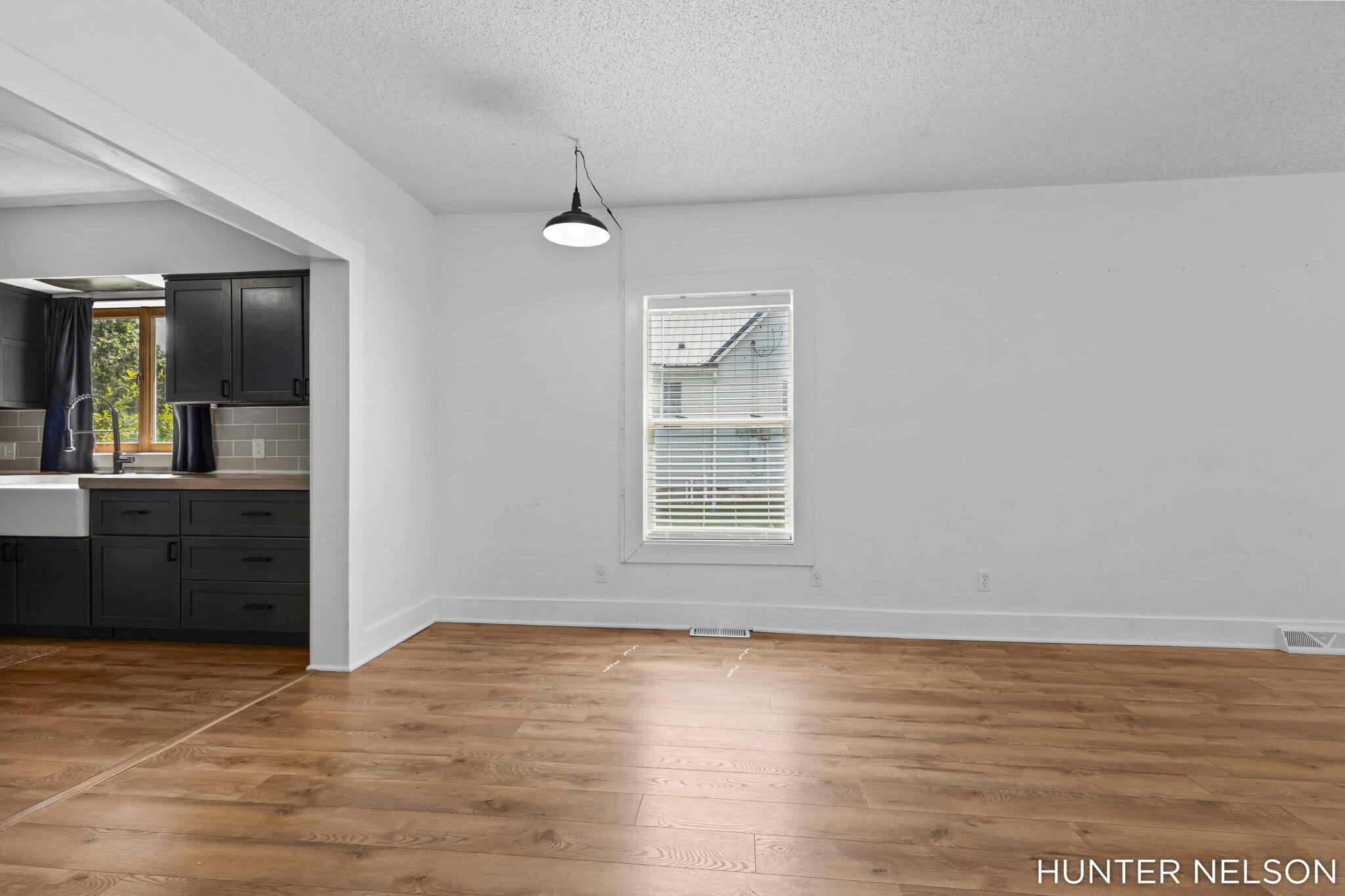 48 Arthur Street Property Photo 8