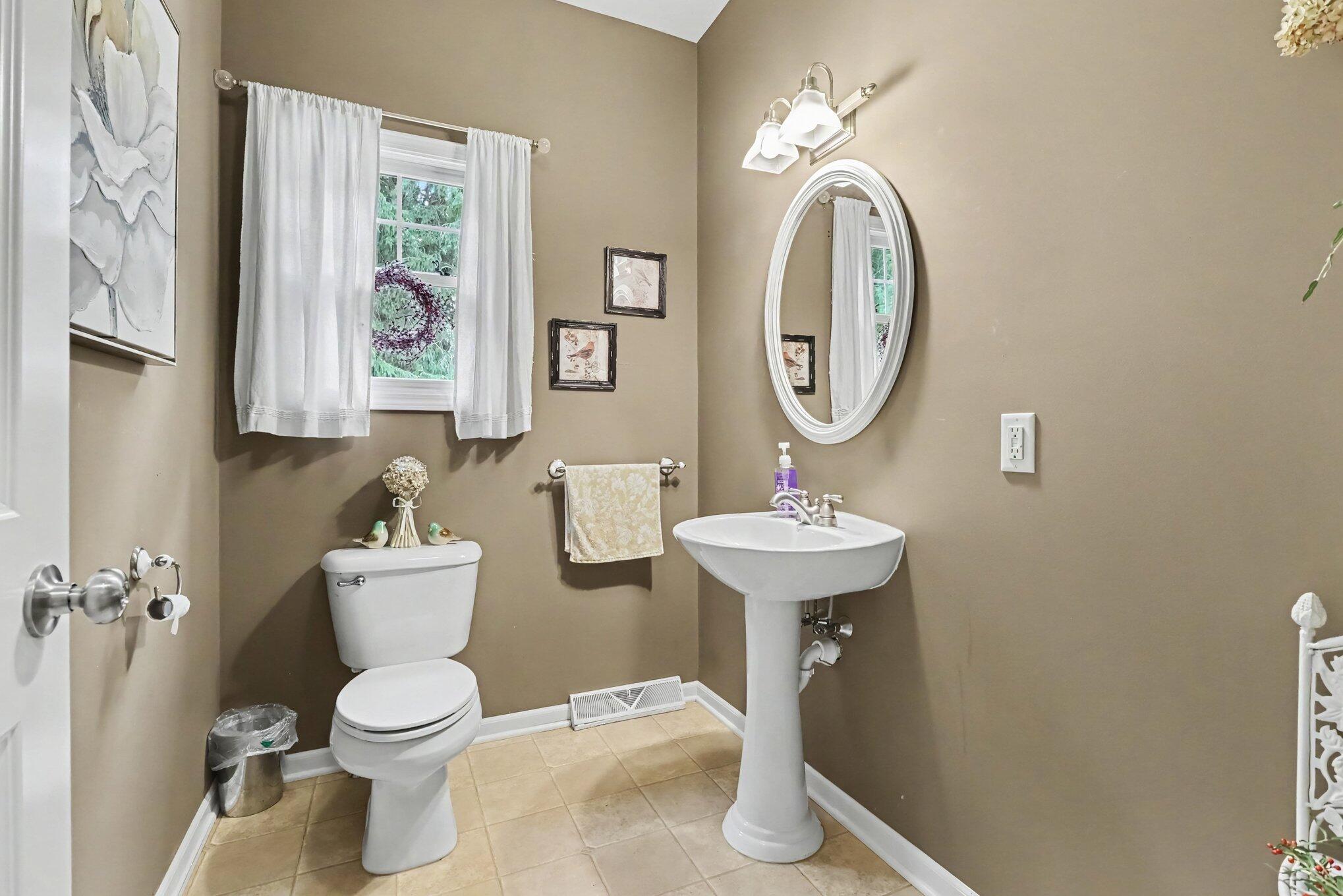 325 Grant Street Property Photo 15