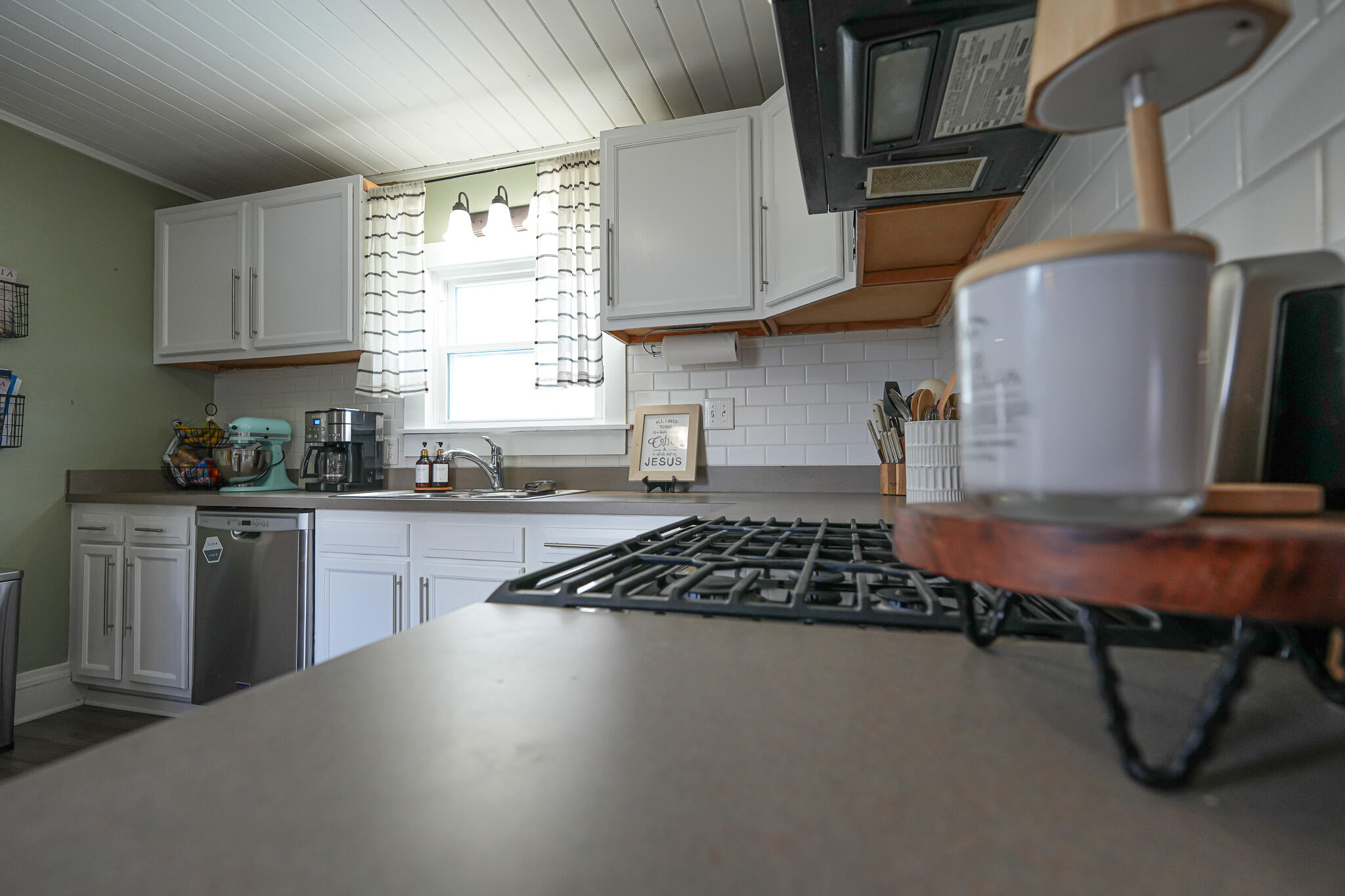 545 N Hemlock Street Property Photo 36