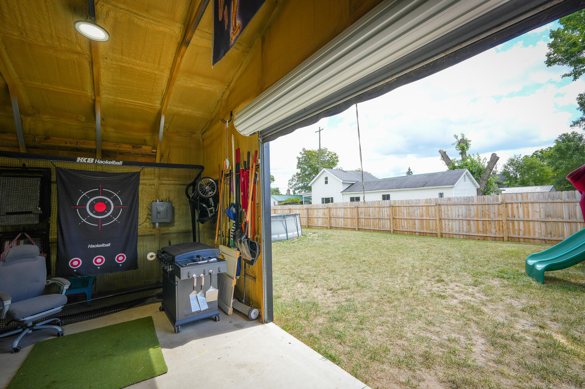 545 N Hemlock Street Property Photo 74